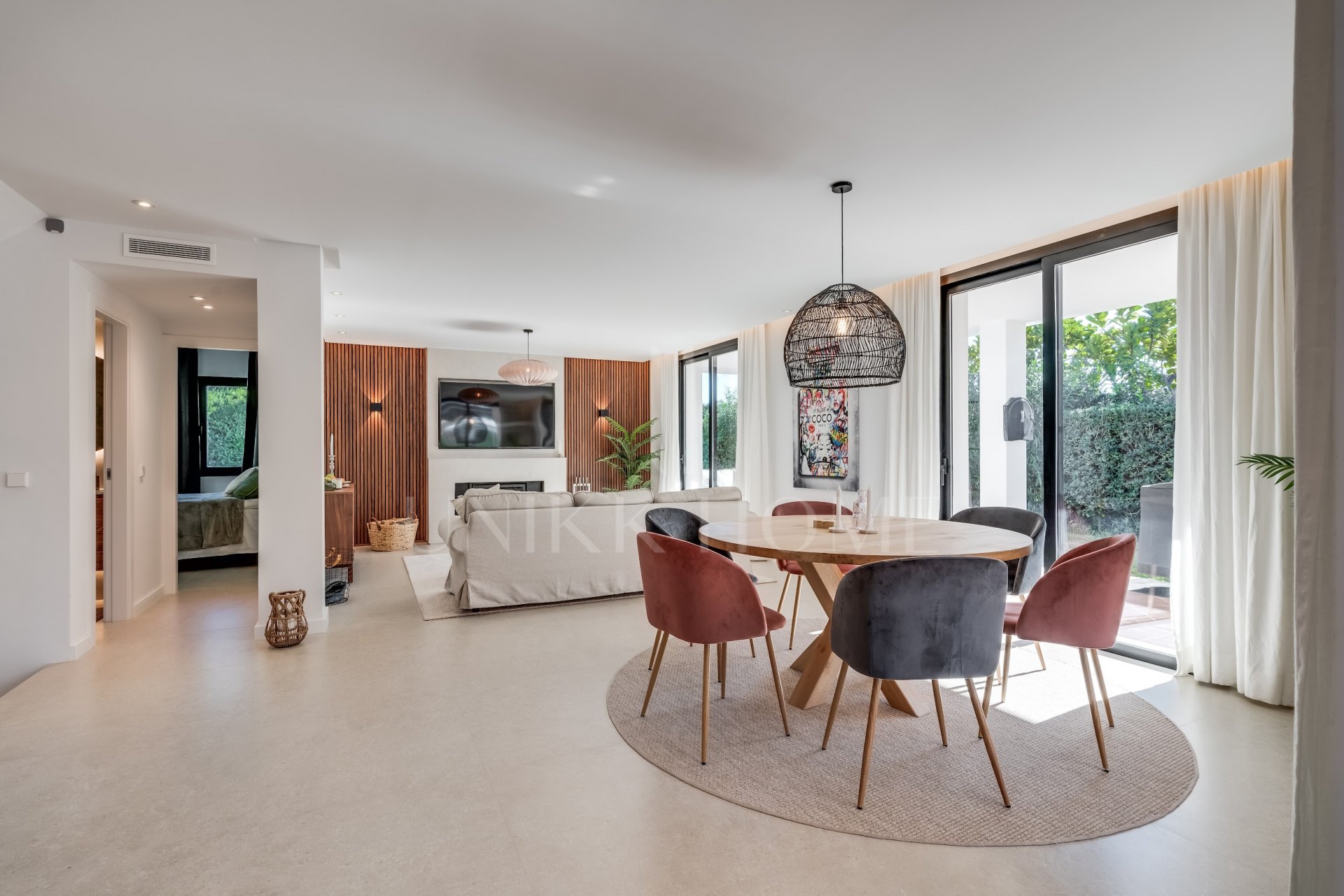 Villa Cisne - Nueva villa en Nueva Andalucia