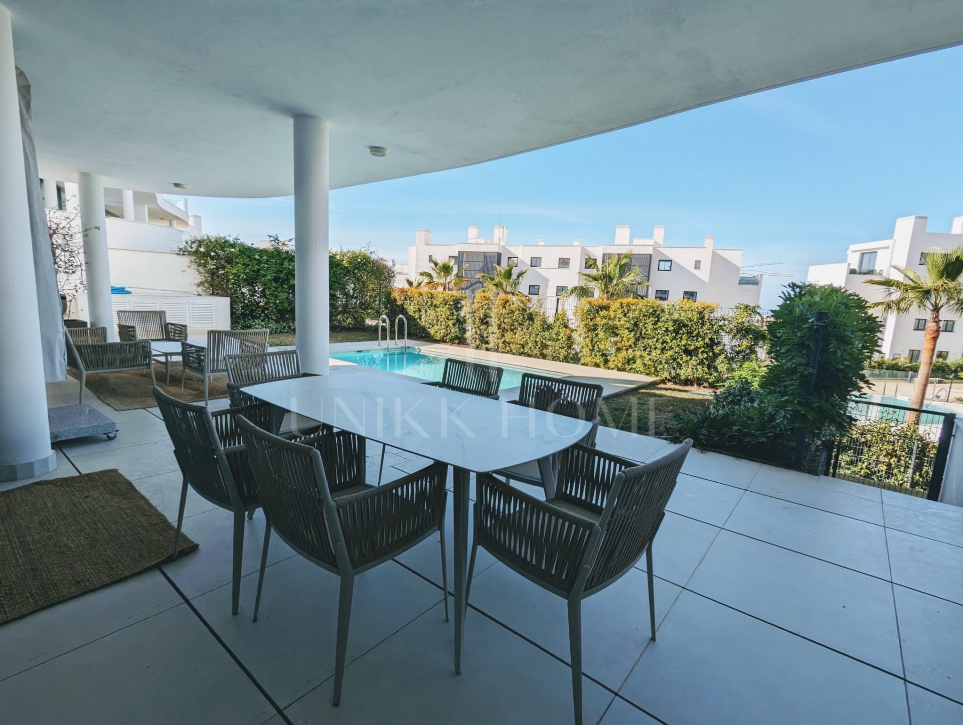 Luxury 3 bed garden villa in Higuerón West with Tourist Licence