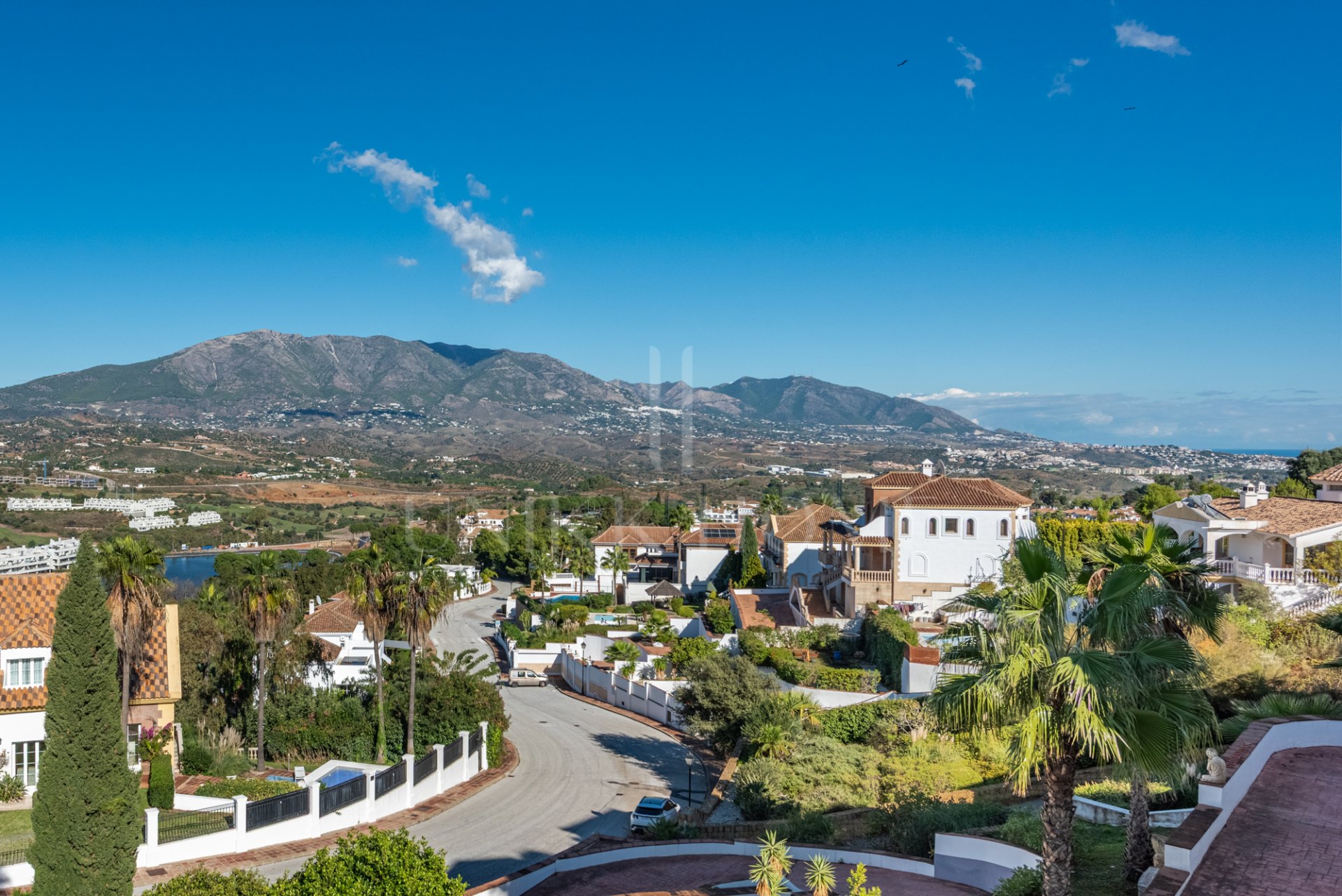 Villa en venta en La Cala Golf Resort, Mijas Costa