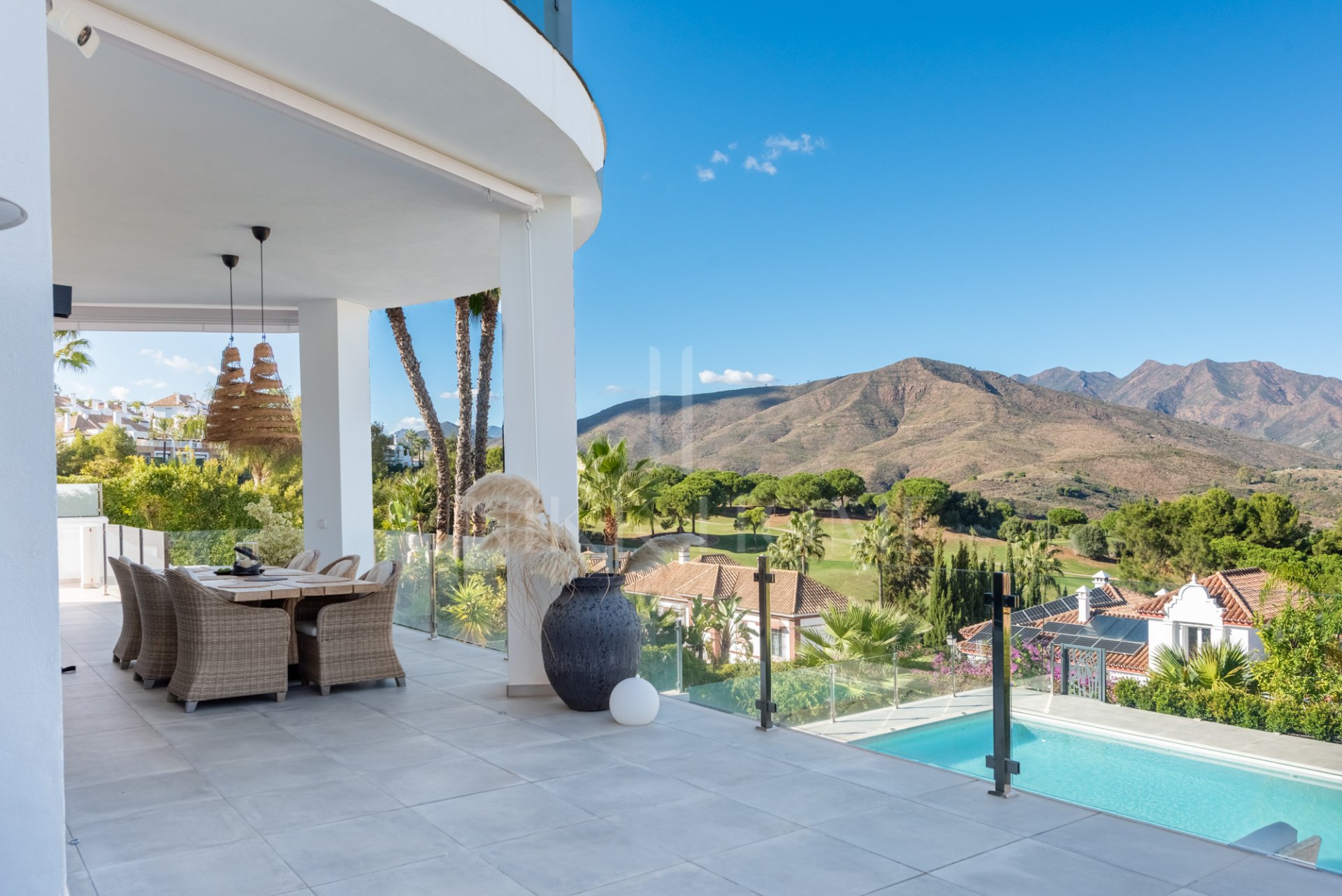 Villa en venta en La Cala Golf Resort, Mijas Costa