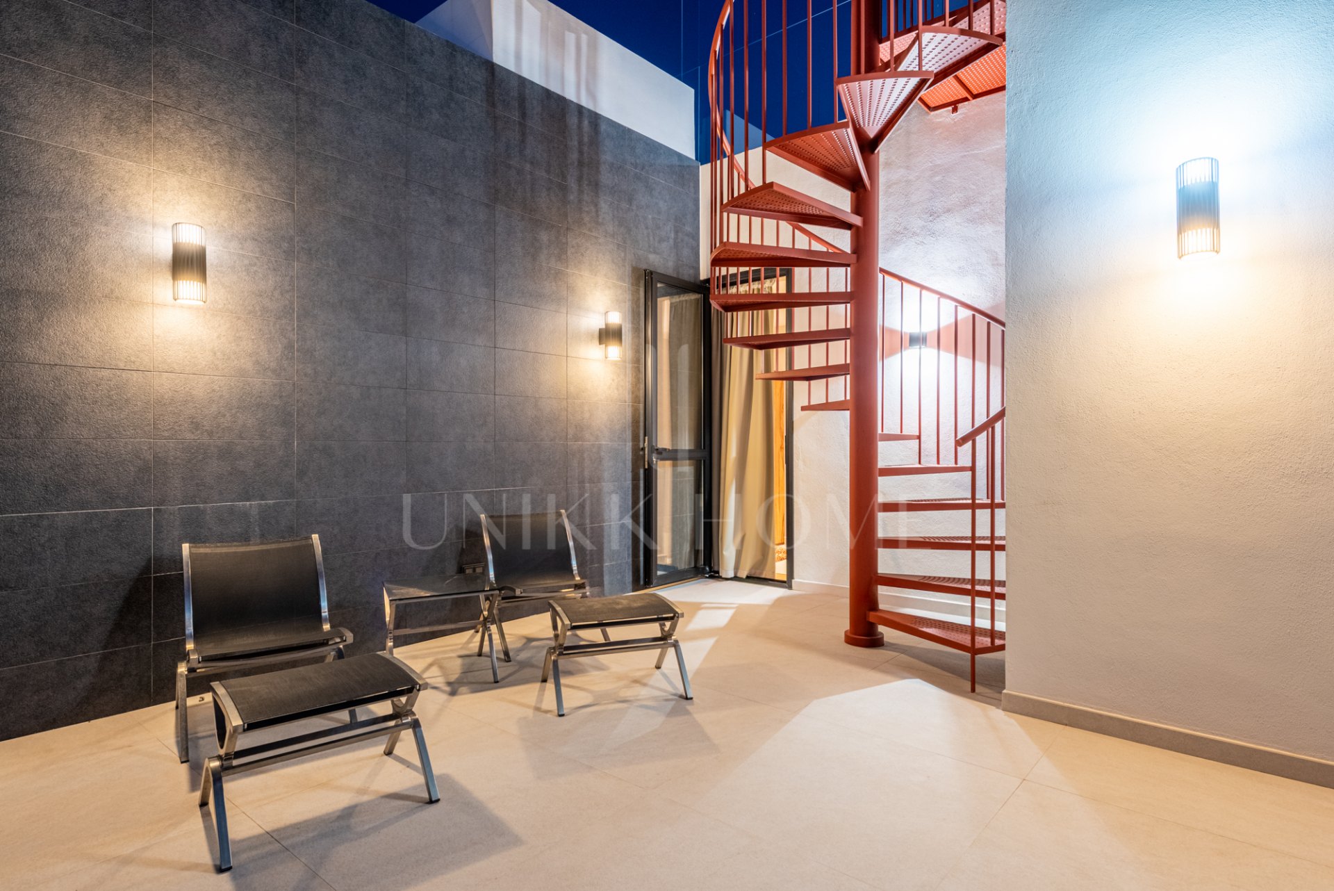 CONTEMPORARY LUXURY VILLA WITH PANORAMIC VIEWS – BUILT 2024