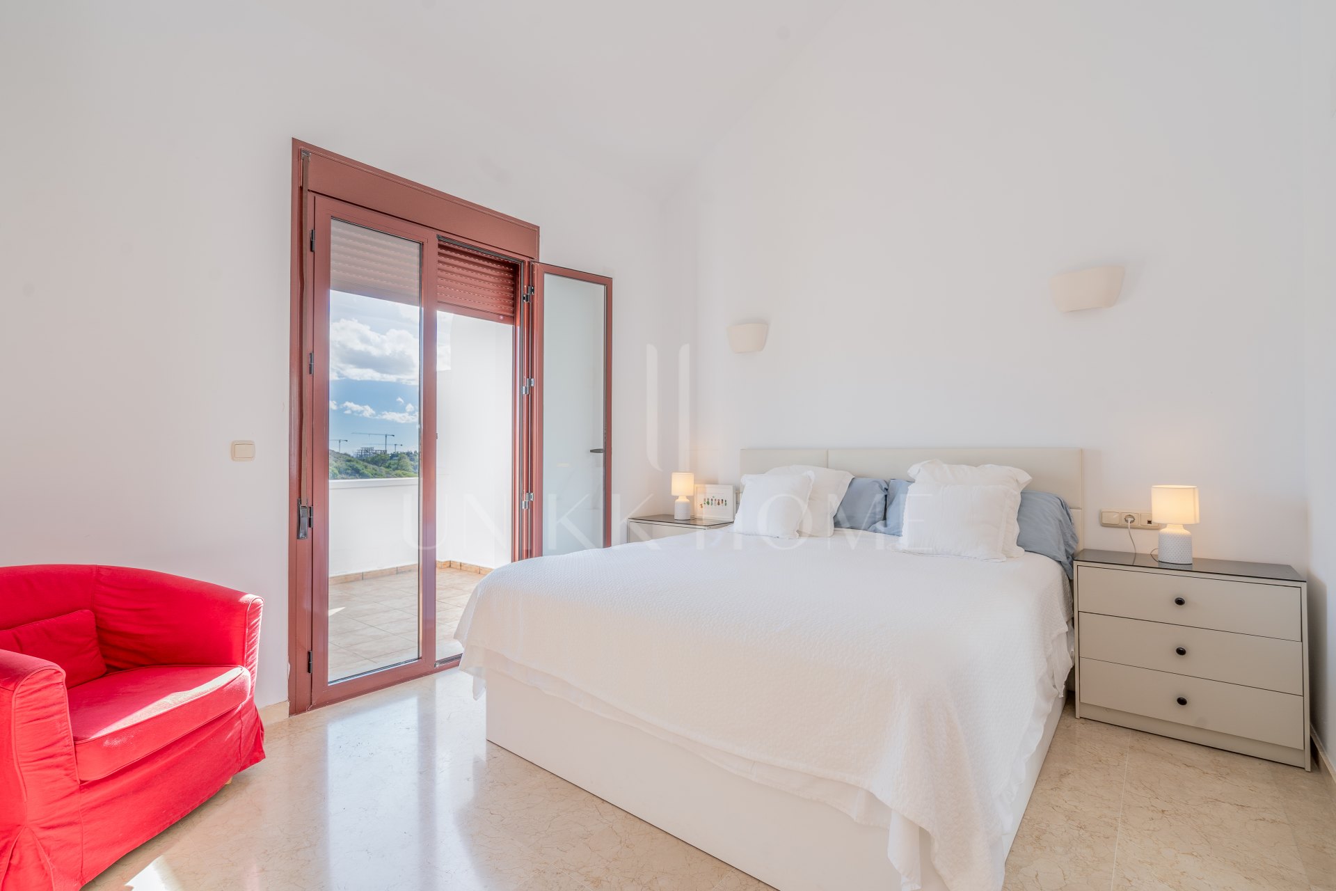 3 bedrooms Townhouse with private pool - your calm spot between Finca Cortesin and Doña Julia