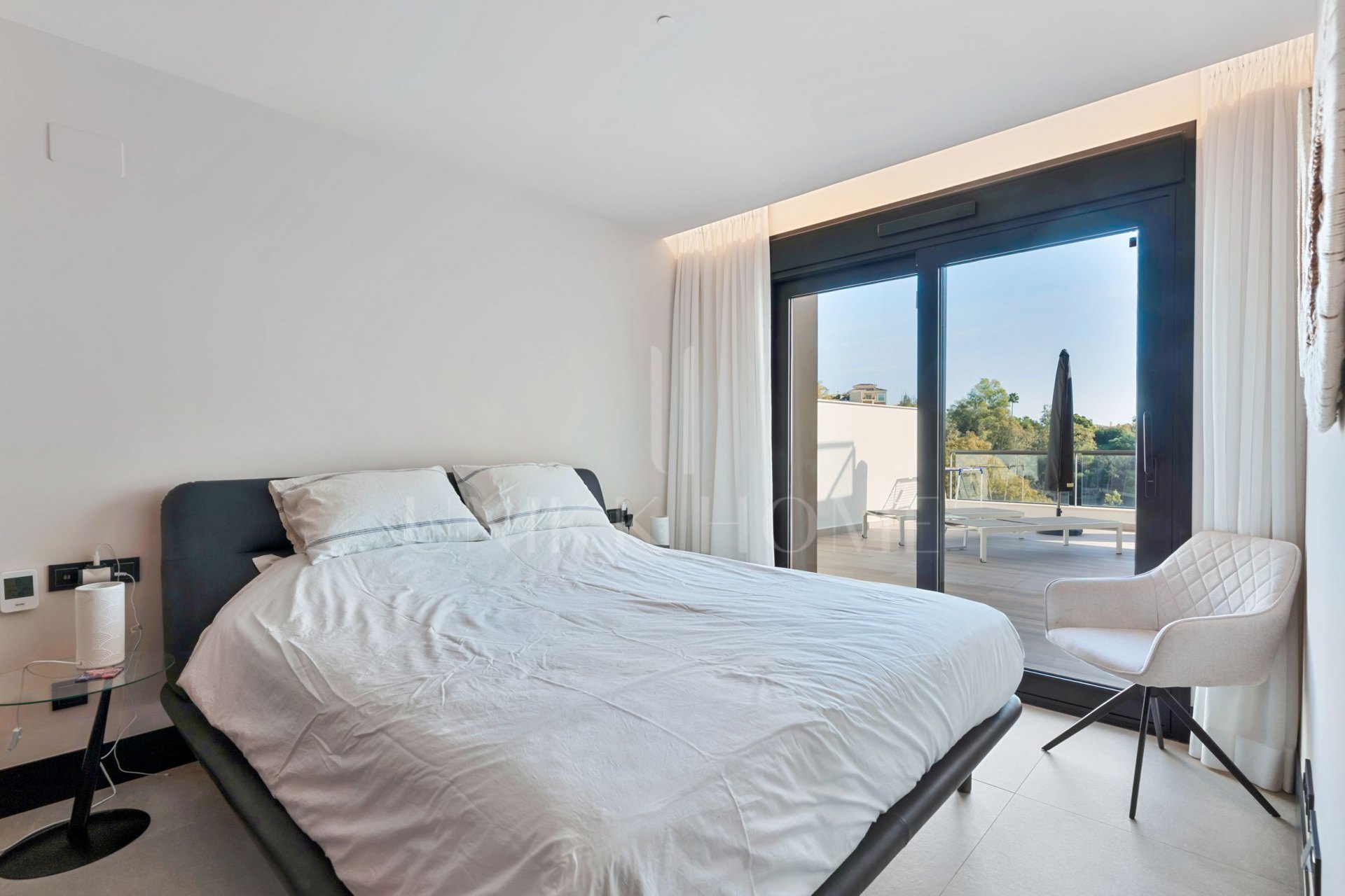 Exclusive apartment in Nueva Andalucía