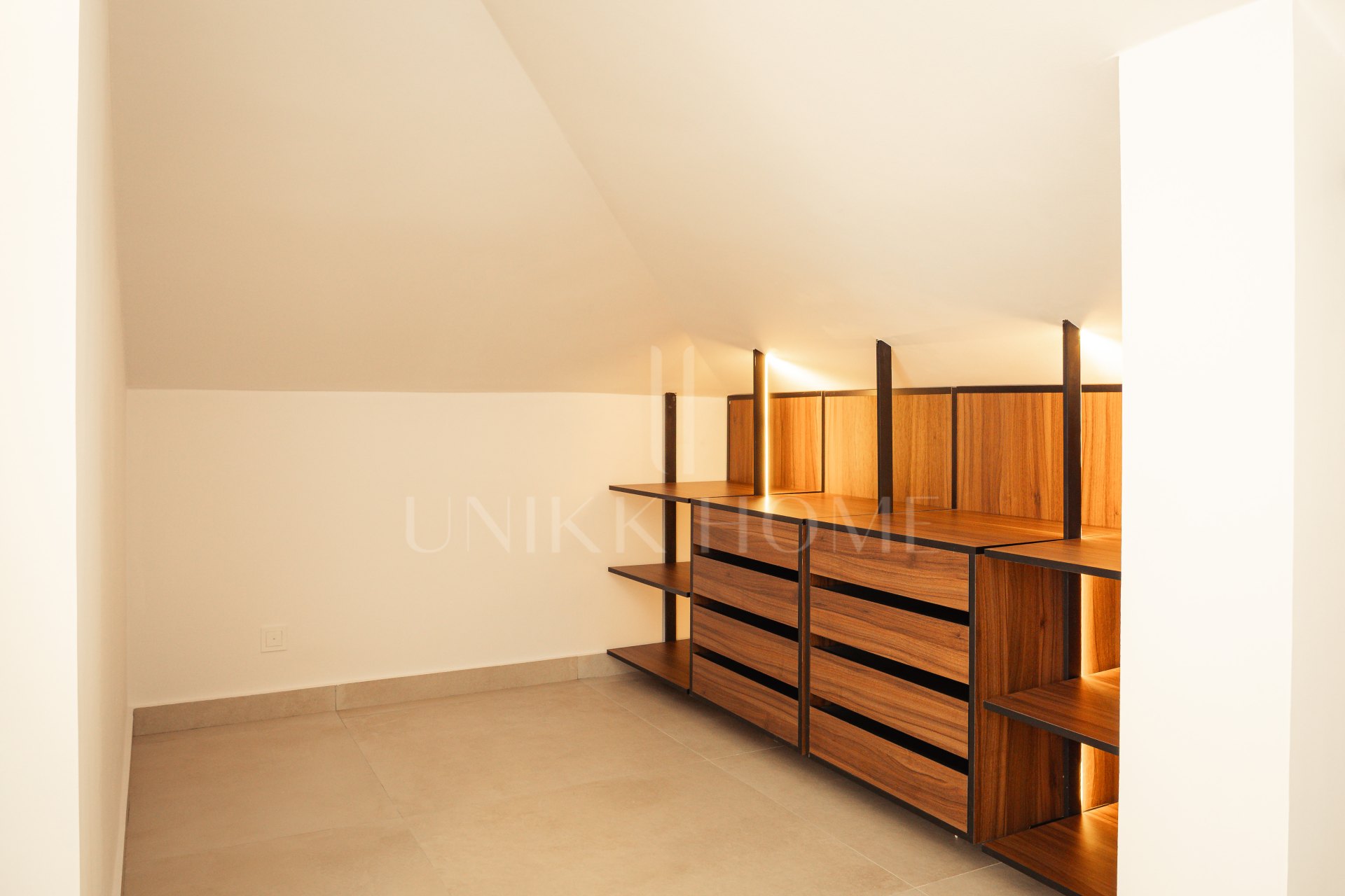 Exclusive penthouse in Las Lolas