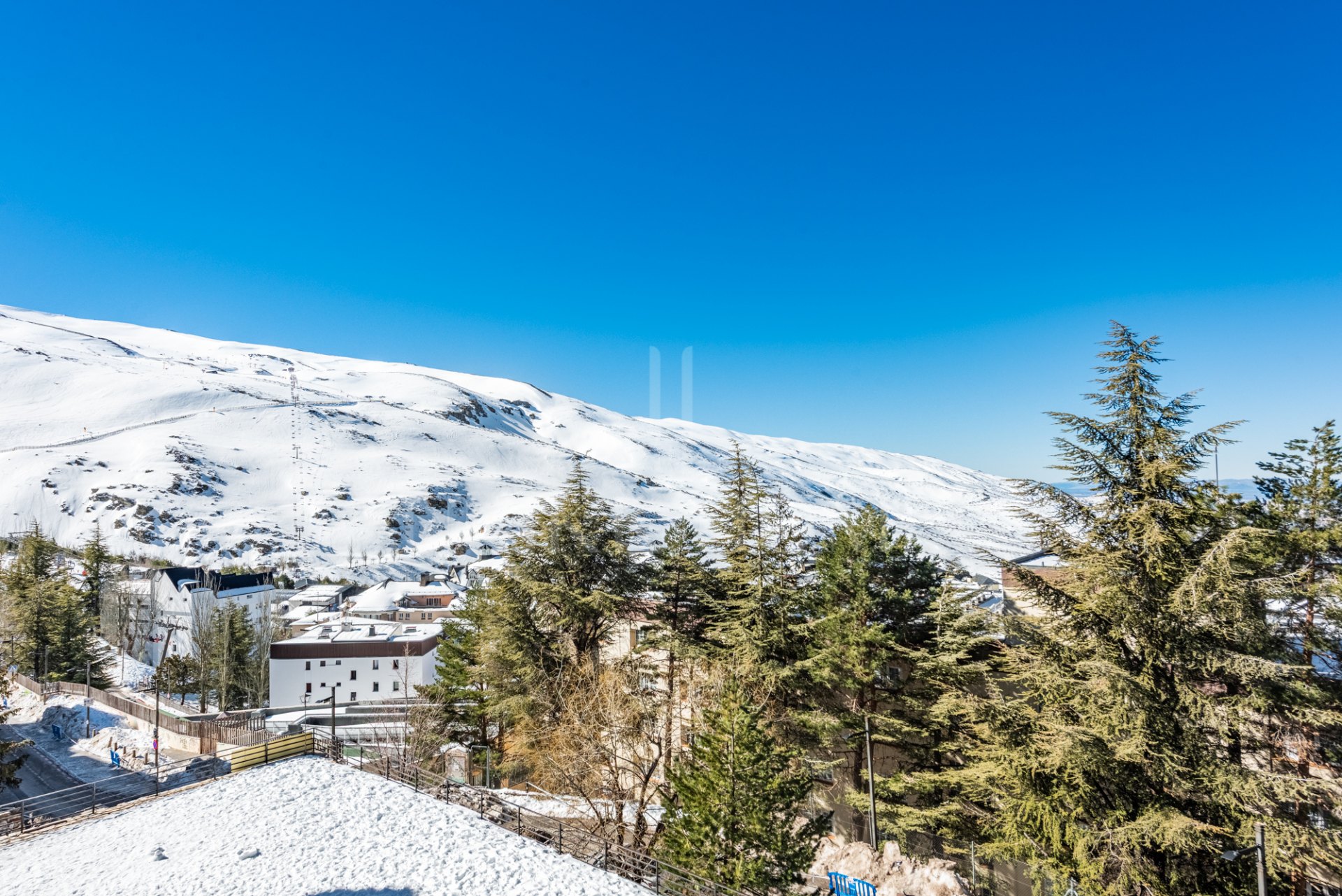 Amazing apartment in a prime location in Sierra Nevada