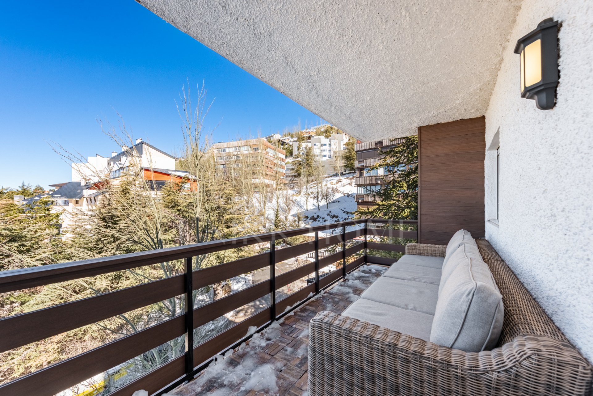 Amazing apartment in a prime location in Sierra Nevada