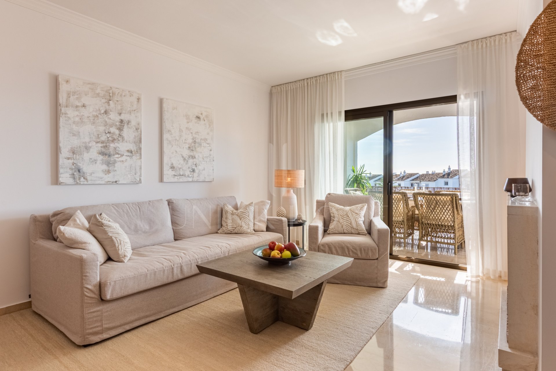 Middle Floor Apartment For Sale In Nueva Andalucia