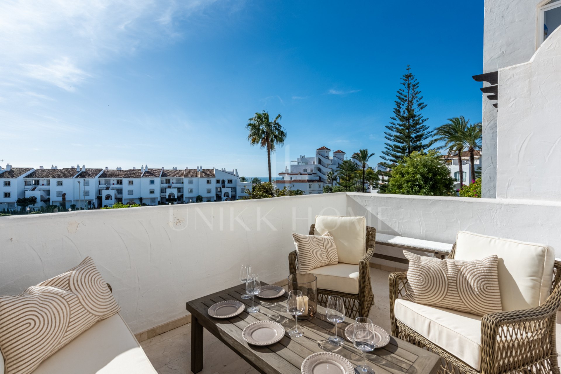 Middle Floor Apartment For Sale In Nueva Andalucia