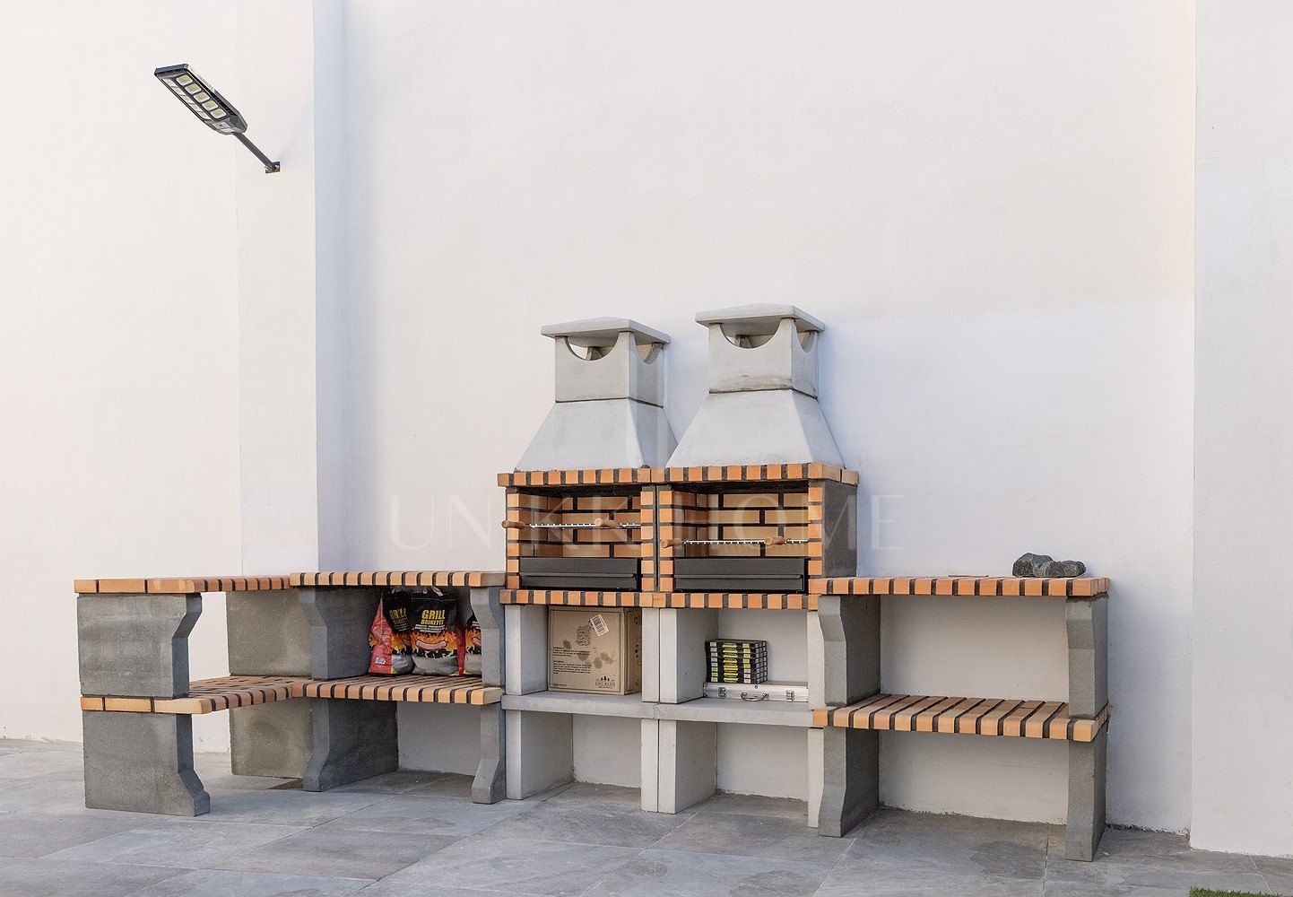 Private 6 bedroom Villa in prime Benalmádena location