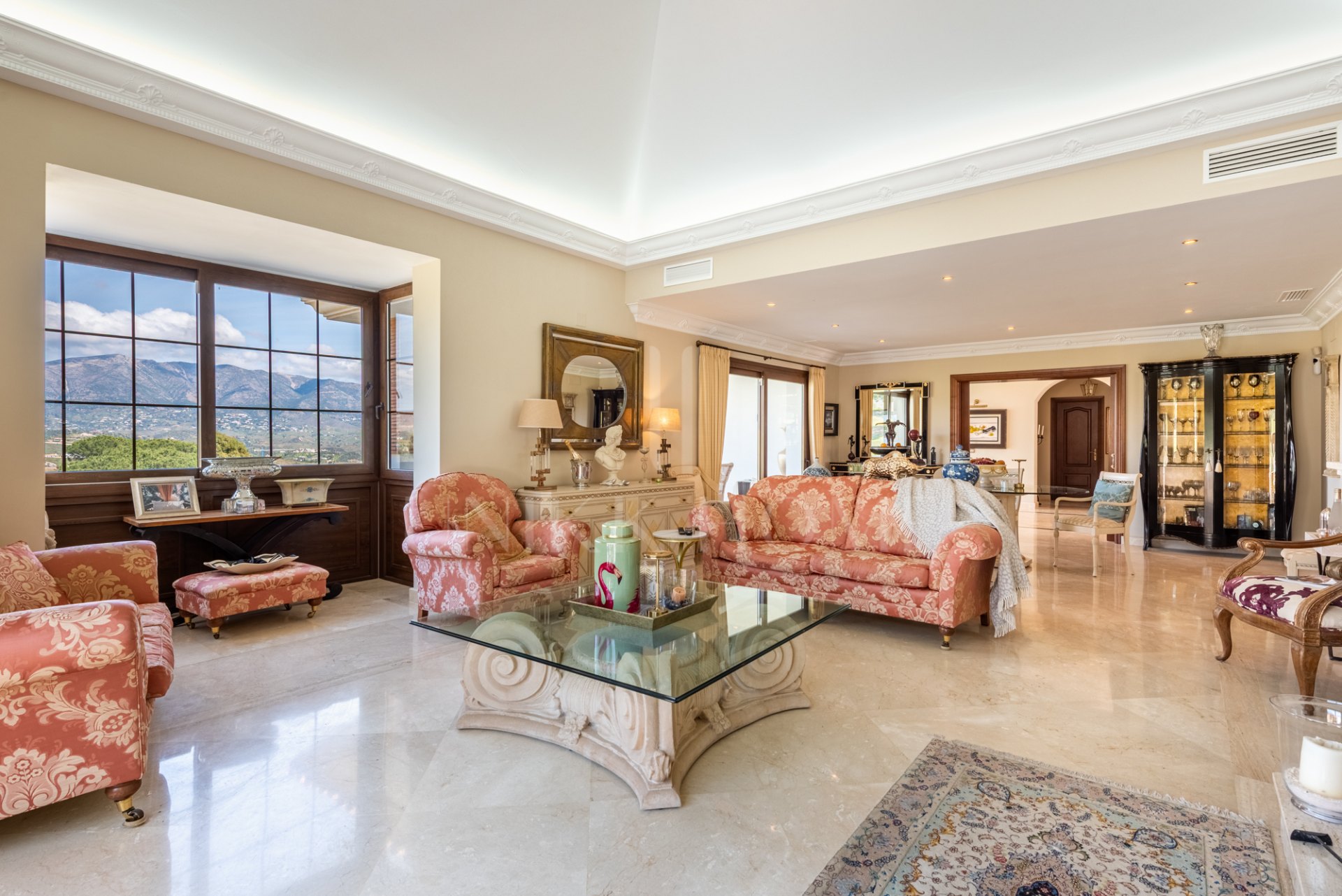 Villa en venta en La Cala Golf Resort, Mijas Costa