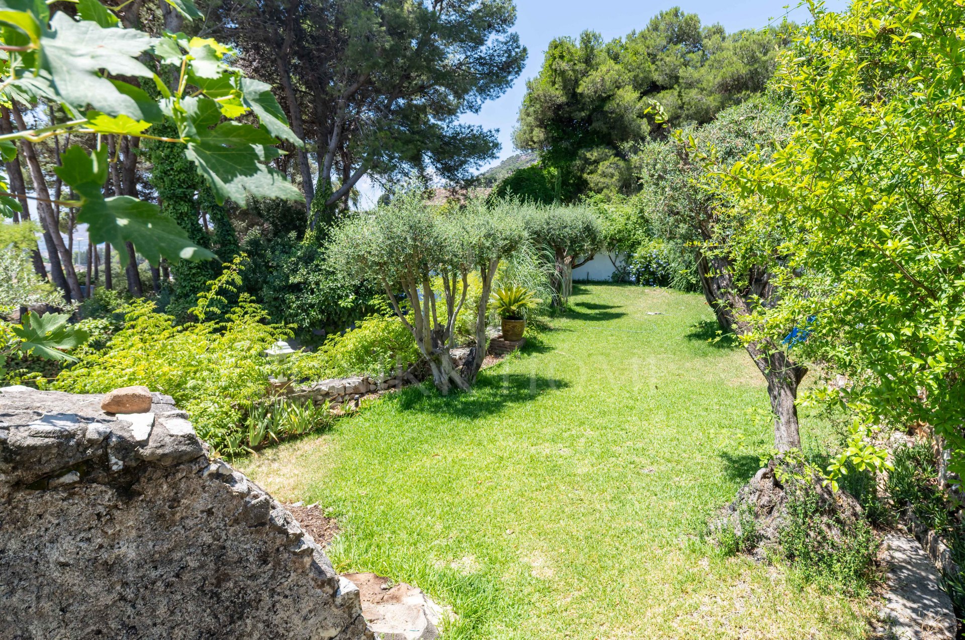 Rustic Andalusian Villa in Mijas pueblo with panoramic Sea and Mountain Views