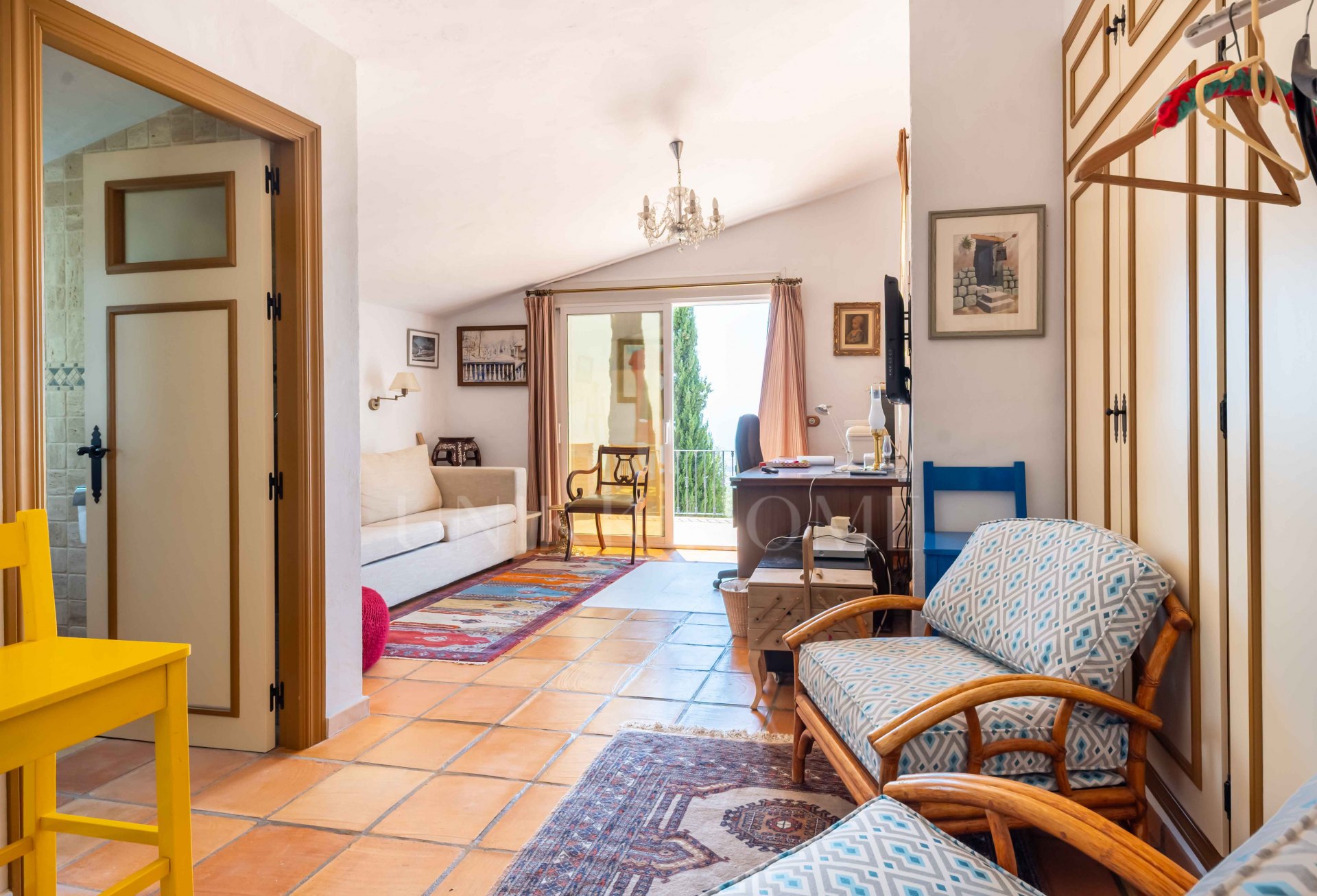 Rustic Andalusian Villa in Mijas pueblo with panoramic Sea and Mountain Views