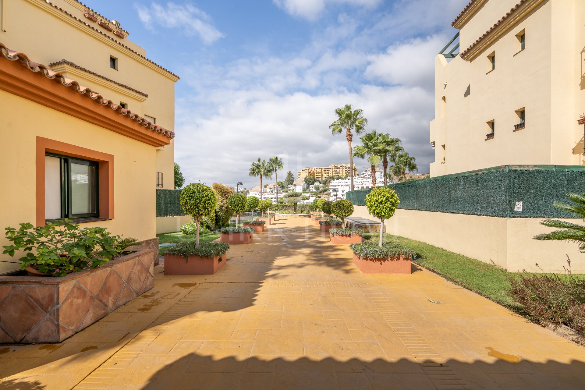 Two-Bedroom Apartment in La Resina Golf
