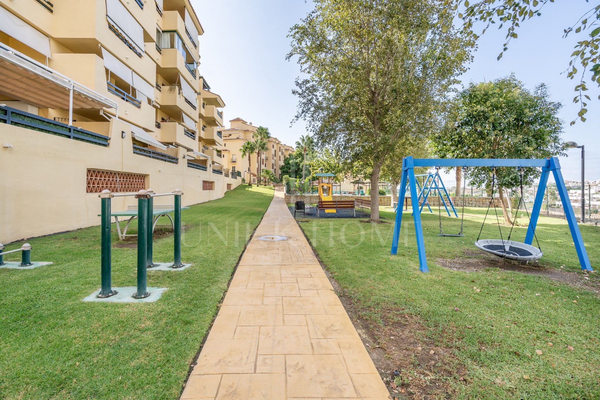 Two-Bedroom Apartment in La Resina Golf