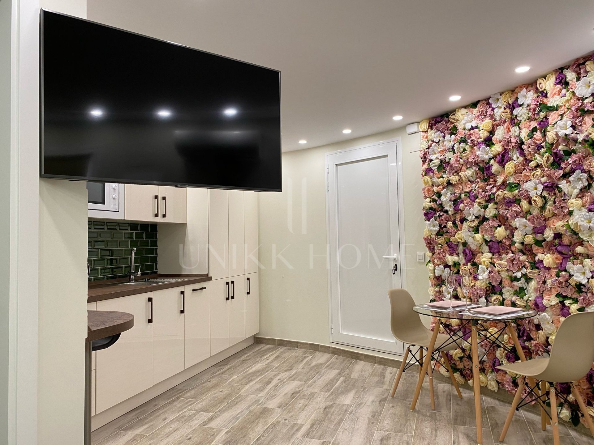 Completely Reconstructed Sea-View Villa with Tourist License – Marbella East