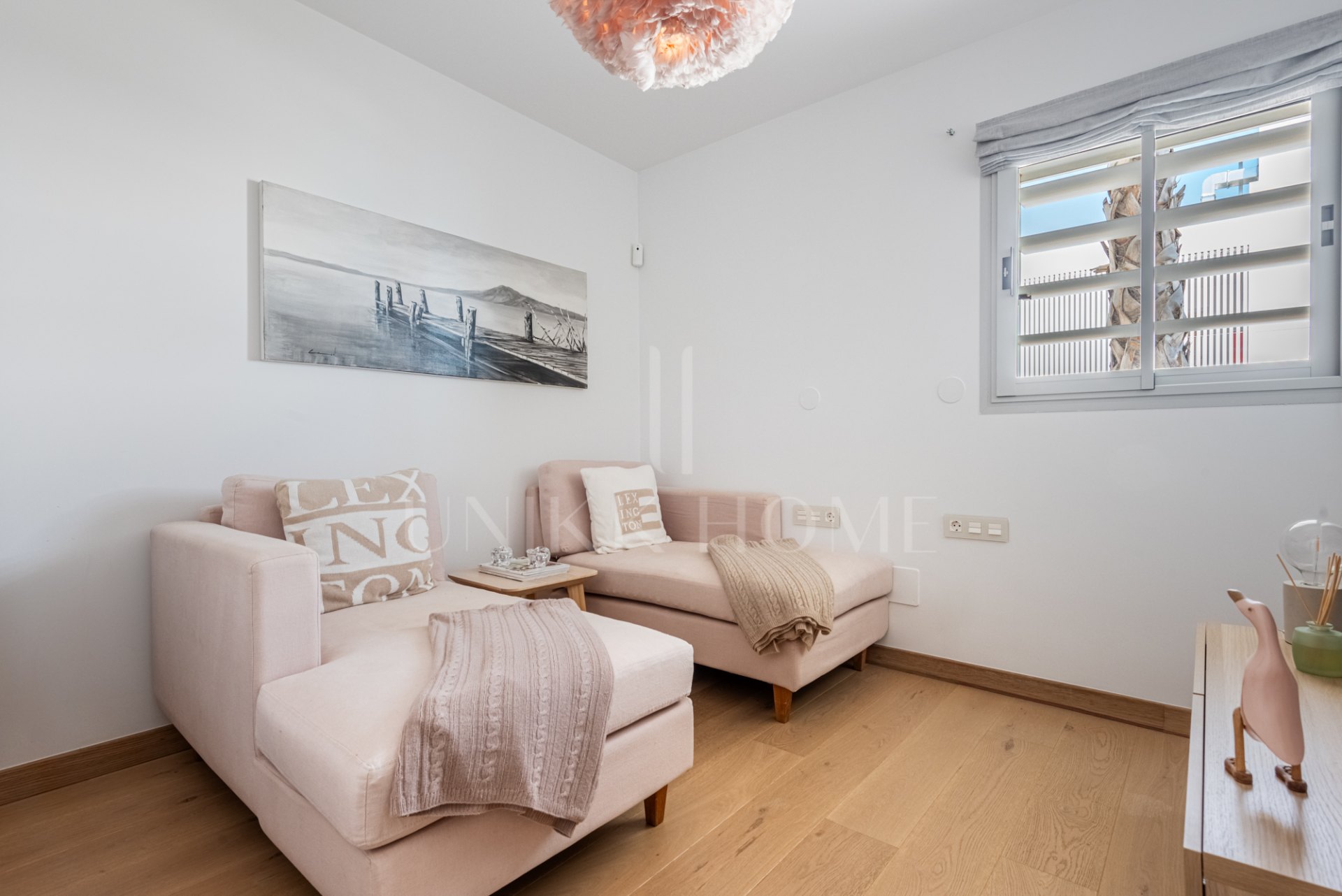 Apartamento de tres dormitorios con vistas panorámicas al mar en MedOne, El Higuerón