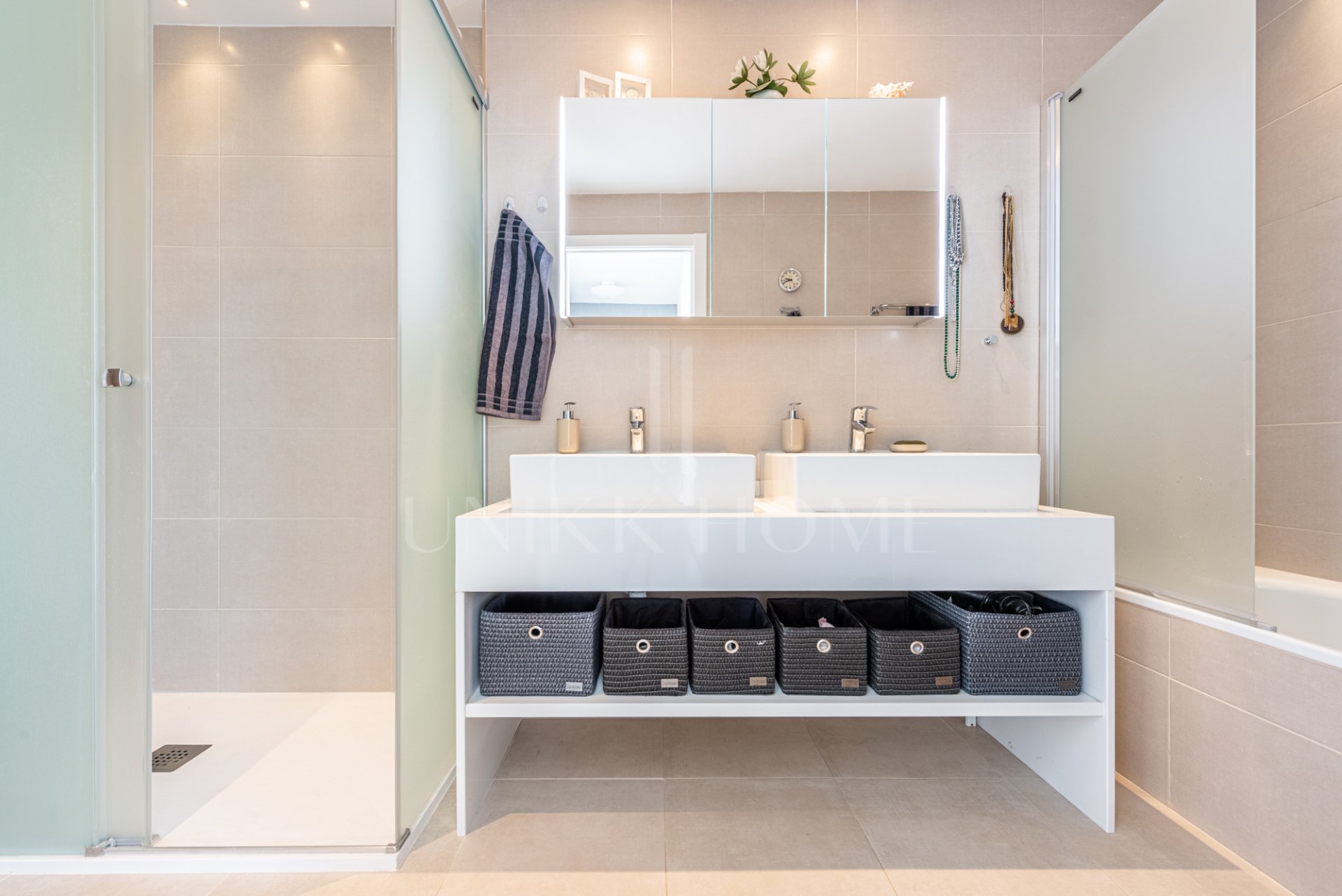 Penthouse in Mijas – Modern 3-Bedroom Home With 155 m² Roof Terrace and Stunning Views