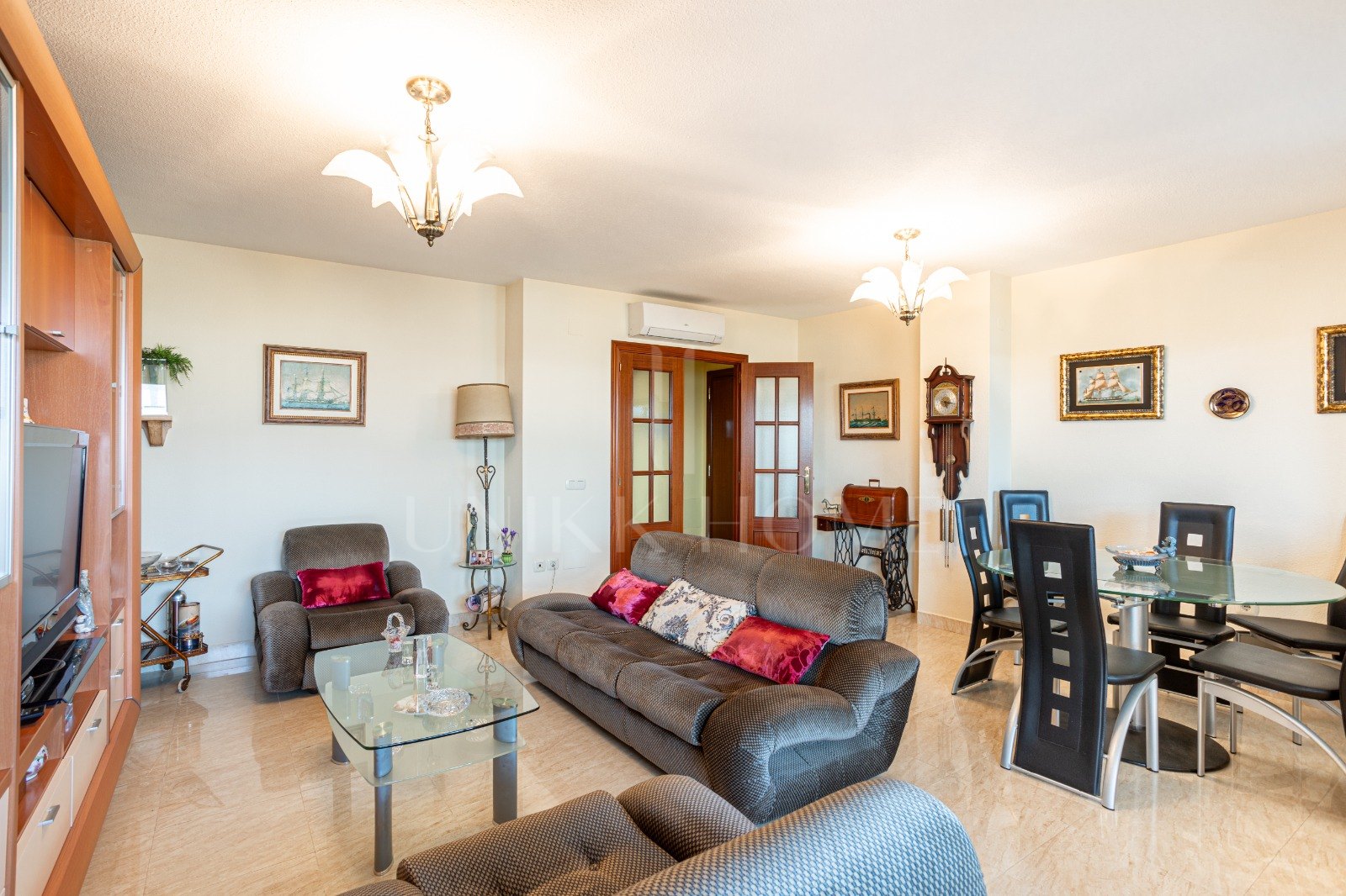 Apartamento con ubicación inmejorable en Fuengirola – ¡Todo a un Paso!