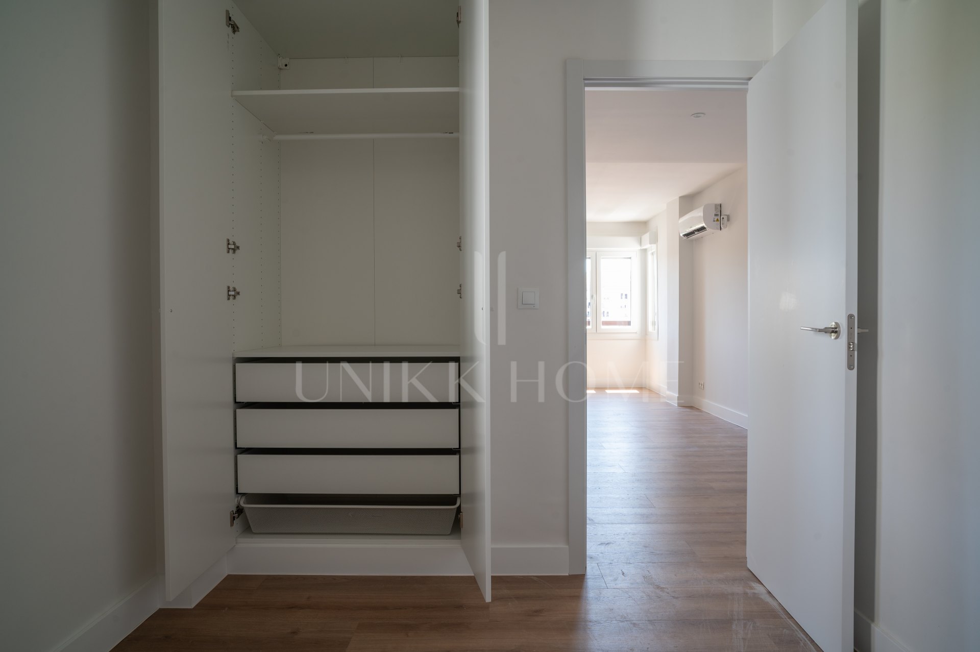 Fully Renovated 3-Bedroom Apartment in Los Boliches with parking and terrace