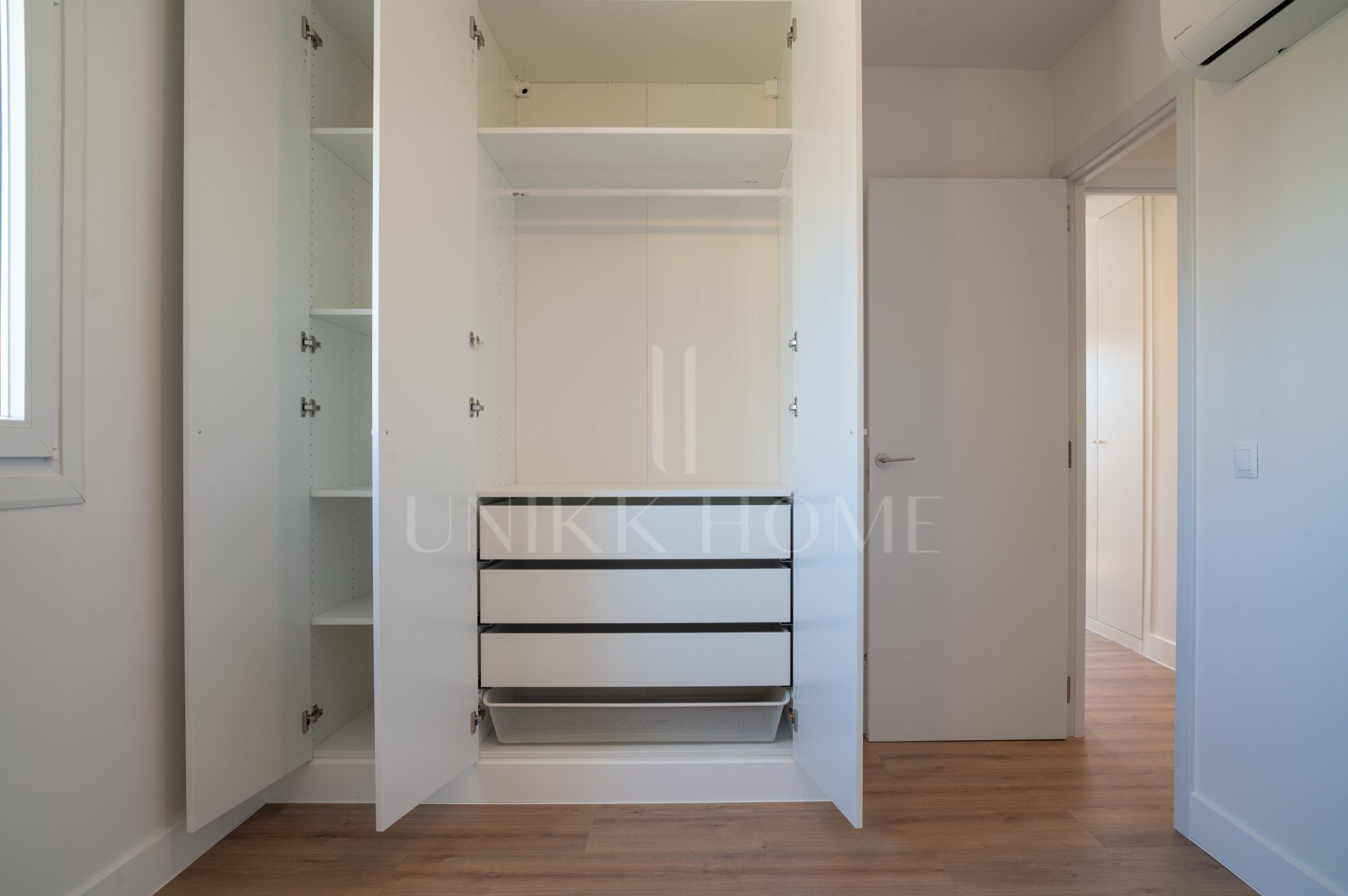 Fully Renovated 3-Bedroom Apartment in Los Boliches with parking and terrace