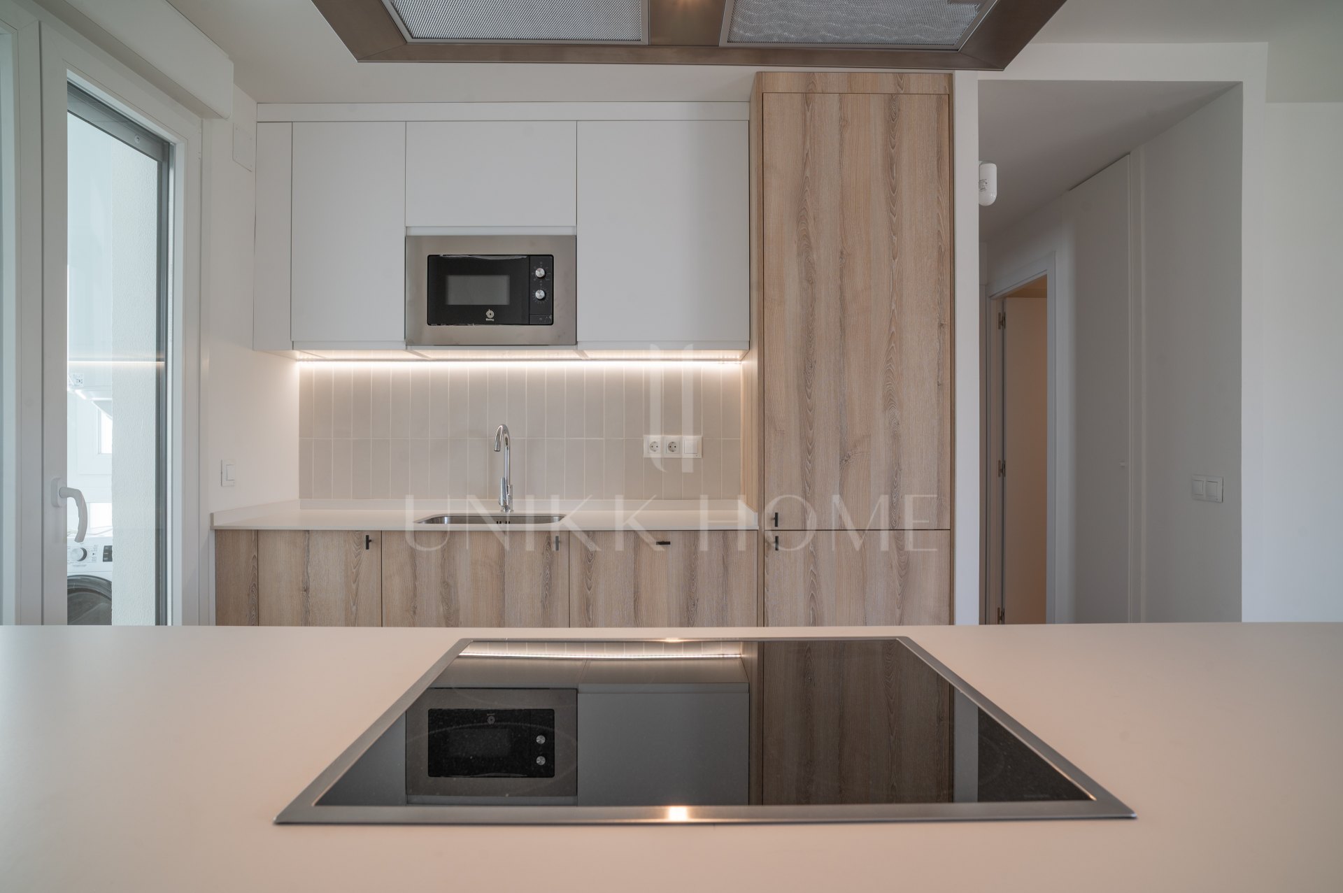 Fully Renovated 3-Bedroom Apartment in Los Boliches with parking and terrace