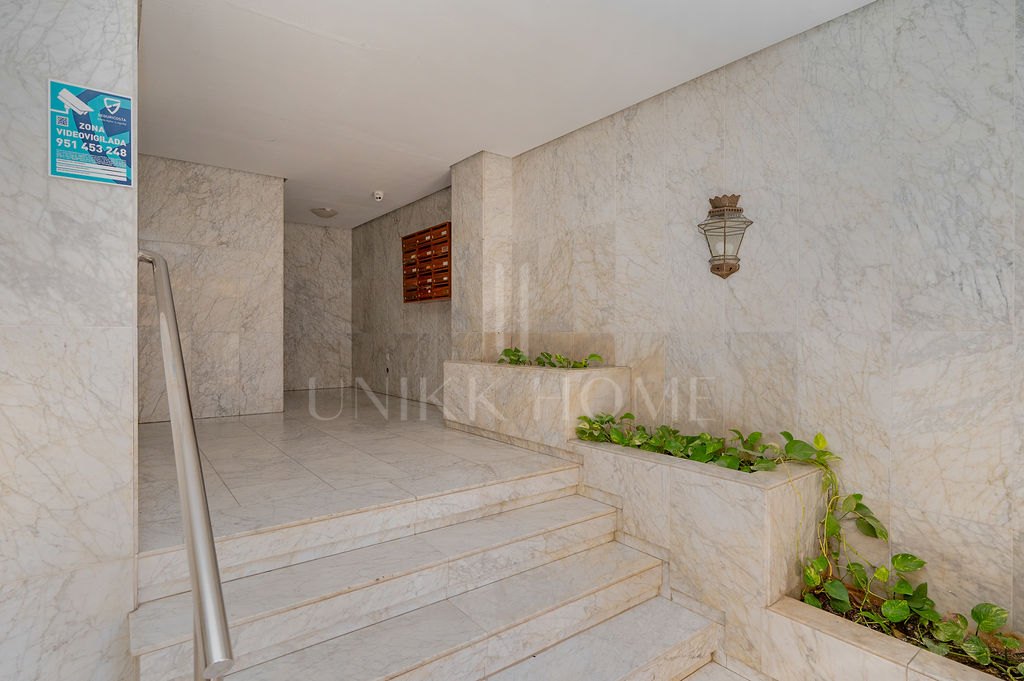 Apartamento reformado de 3 dormitorios en el centro de Fuengirola