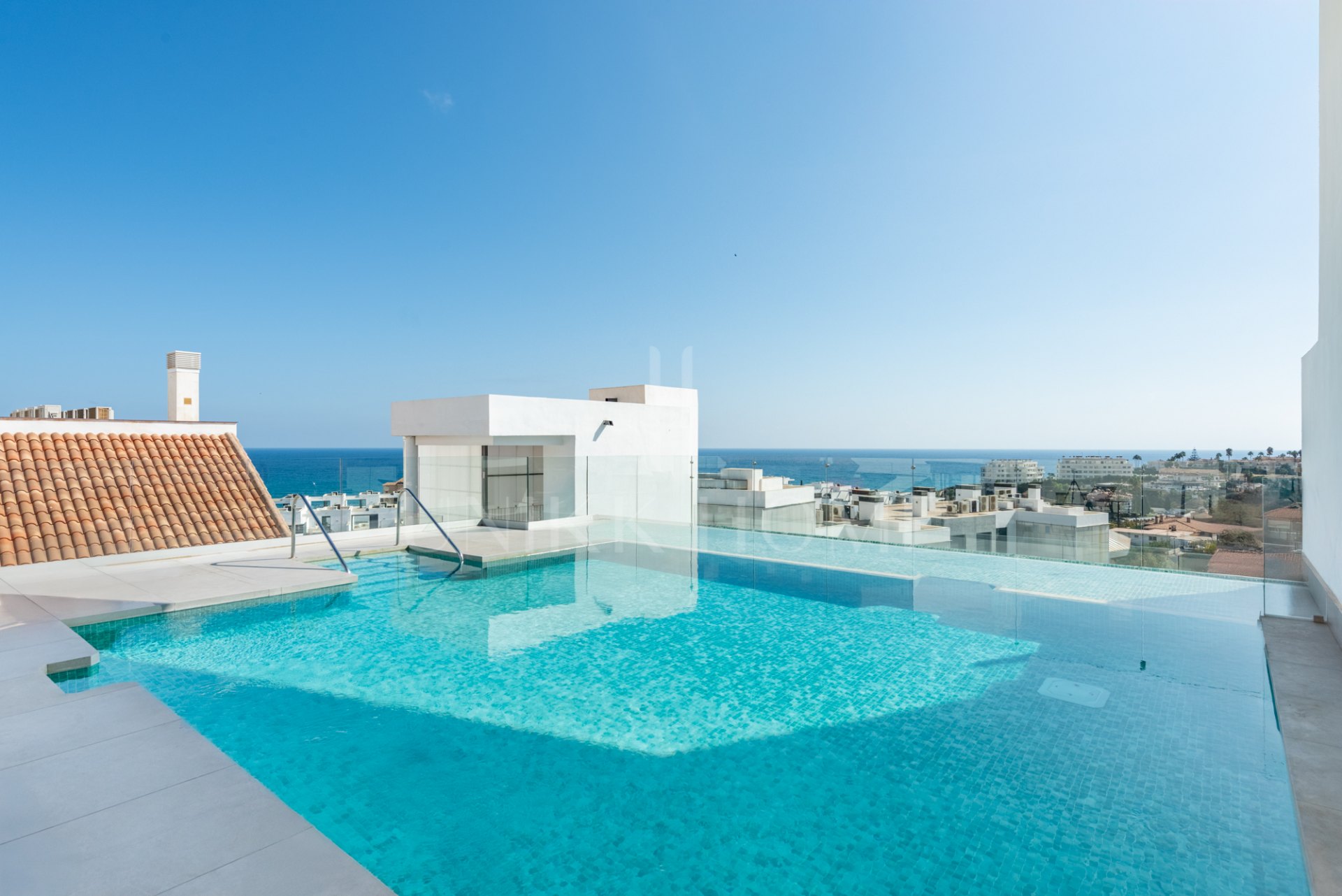 Modern Elegance with Sea and urban views over Fuengirola