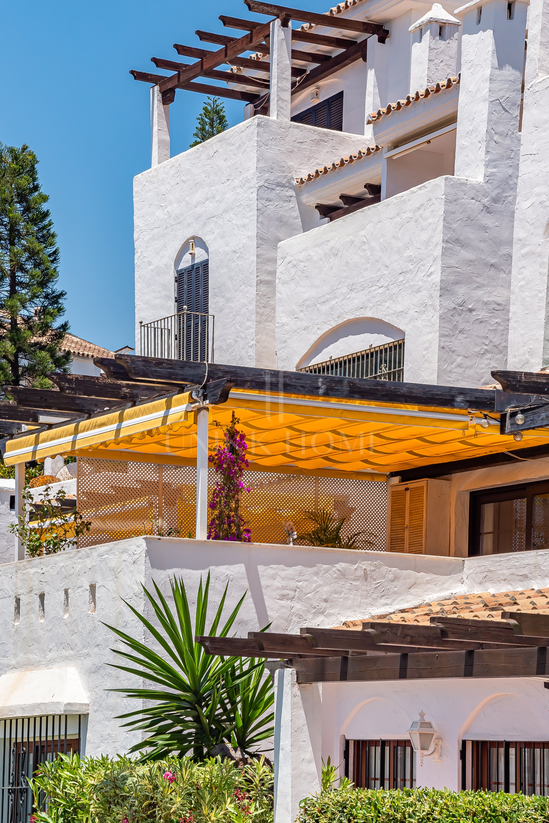 Apartamento reformado de 3 dormitorios con amplia terraza orientada al suroeste en Aldea Blanca