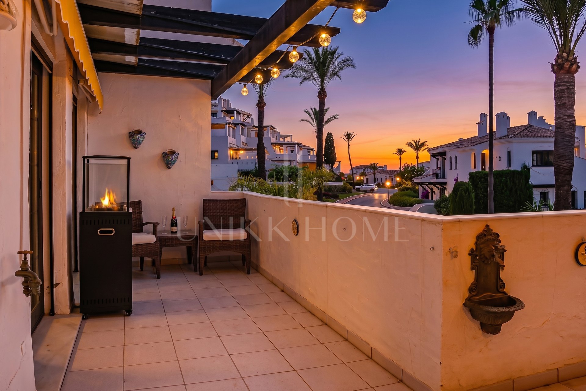 Apartamento reformado de 3 dormitorios con amplia terraza orientada al suroeste en Aldea Blanca