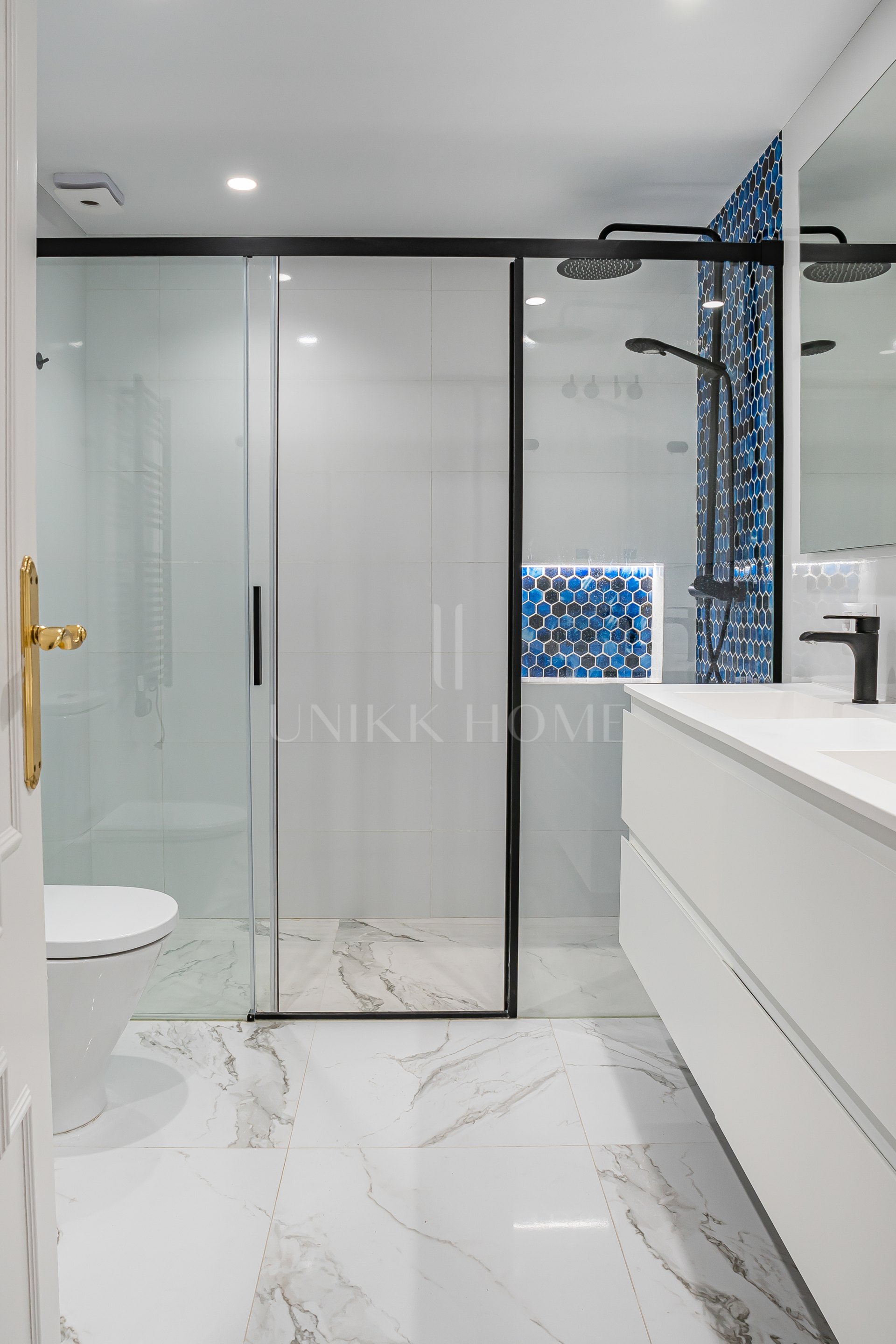Apartamento reformado de 3 dormitorios con amplia terraza orientada al suroeste en Aldea Blanca