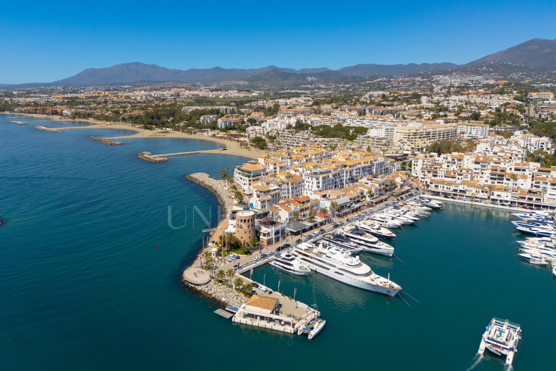 Fantastic apartment next to Puerto Banus