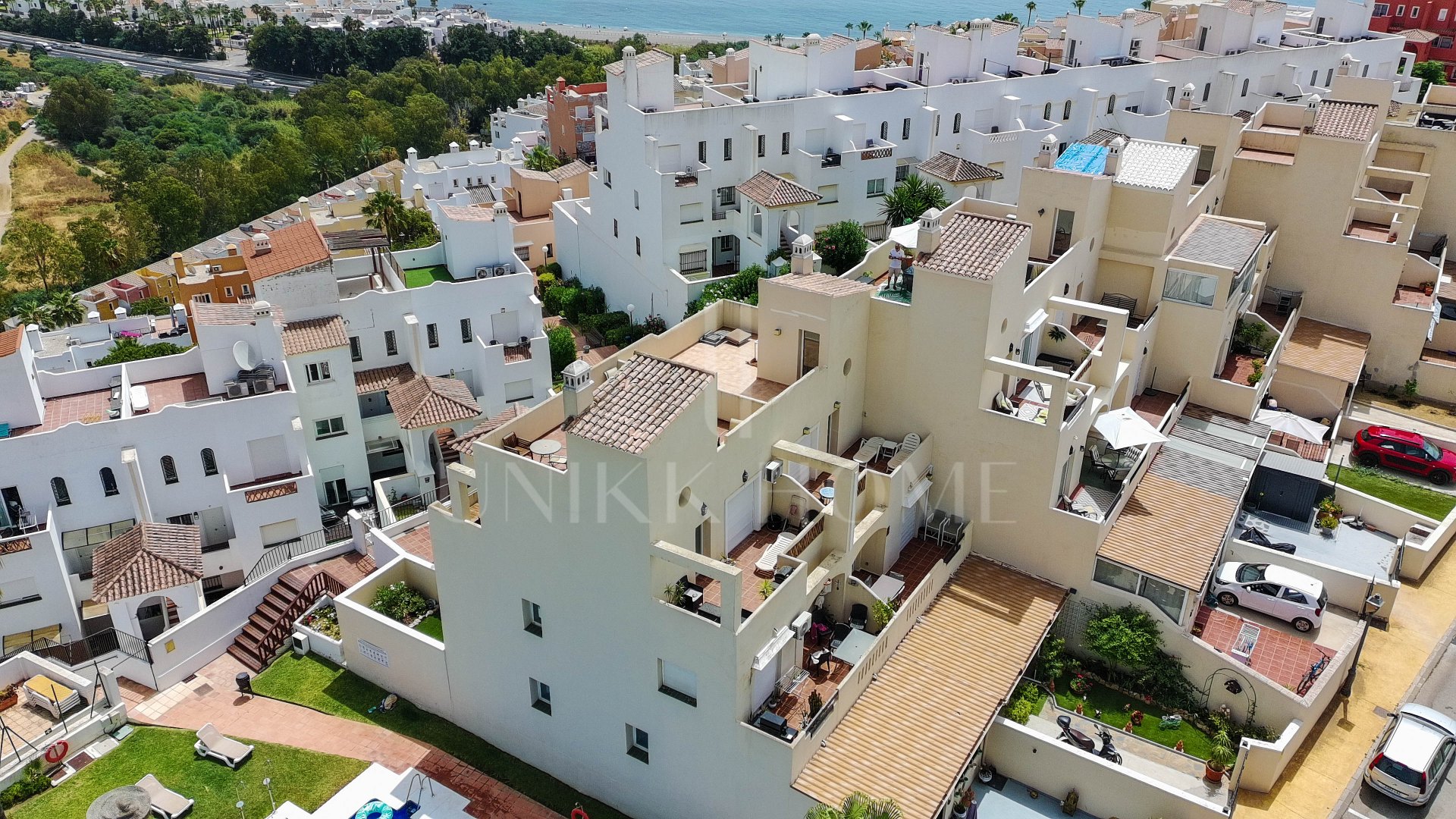 Ático Dúplex con Vistas Panorámicas al Mar en Estrella de la Bahía, Casares