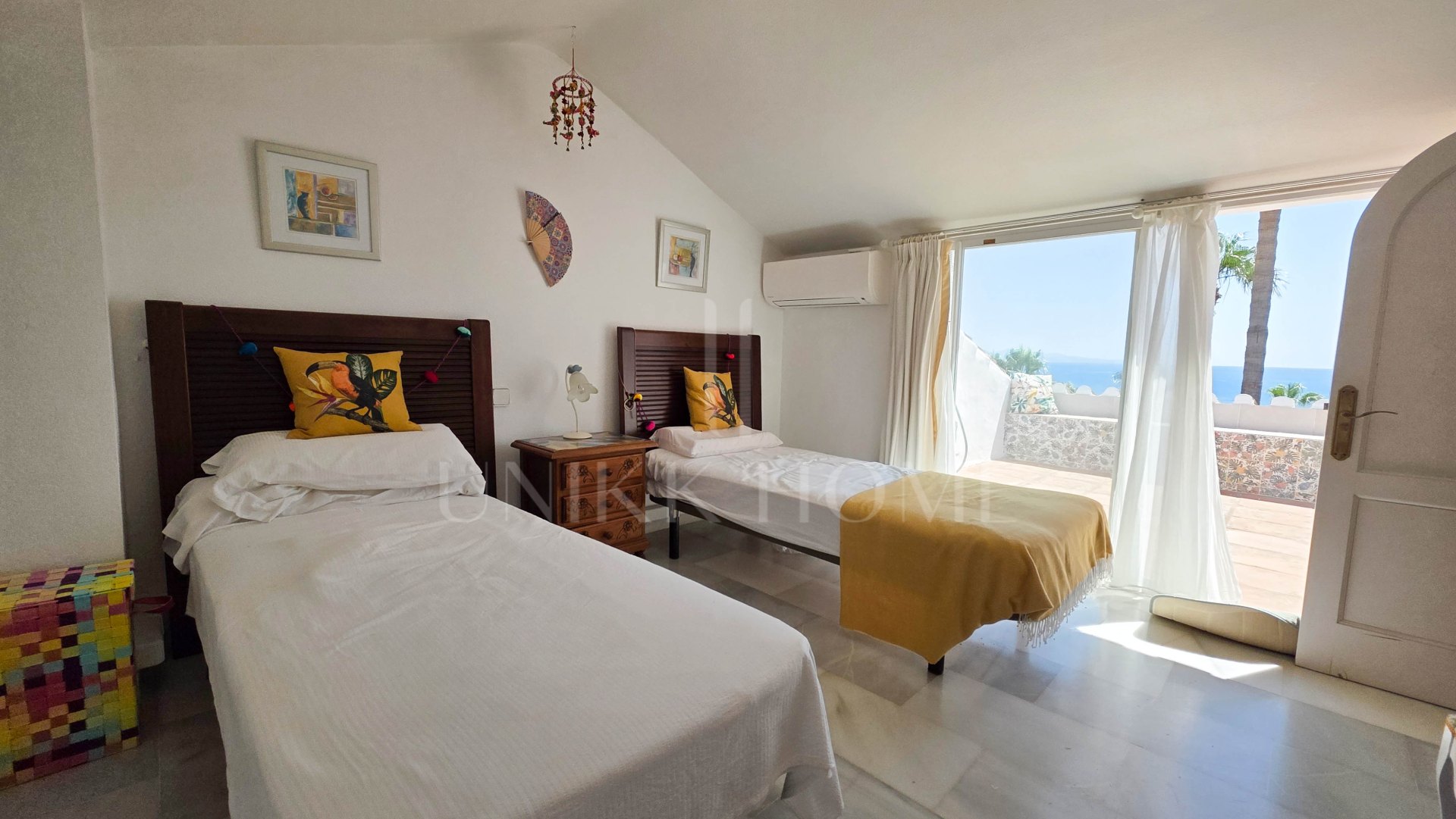 Townhouse with Breathtaking Panoramic Sea and Mountain Views in Las Brisas, La Duquesa