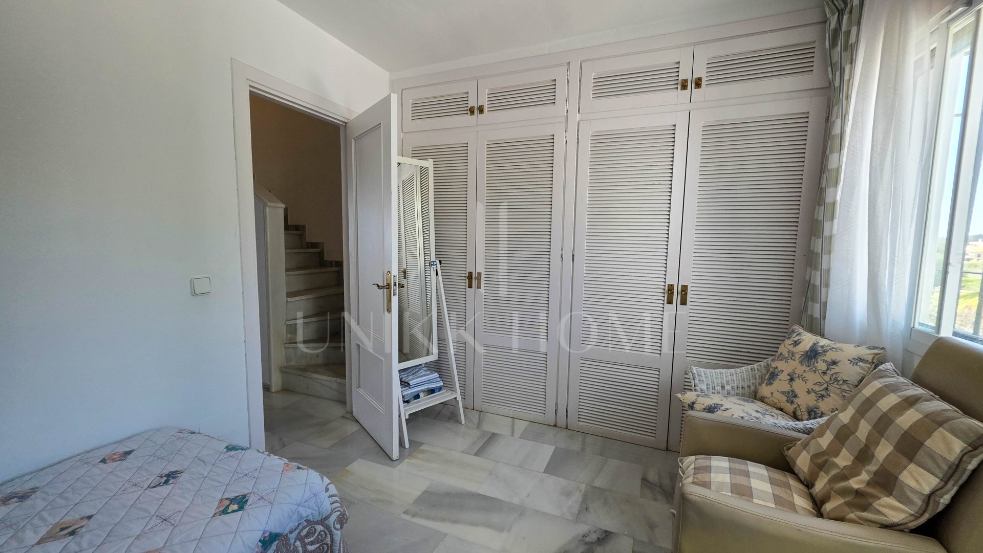 Townhouse with Breathtaking Panoramic Sea and Mountain Views in Las Brisas, La Duquesa