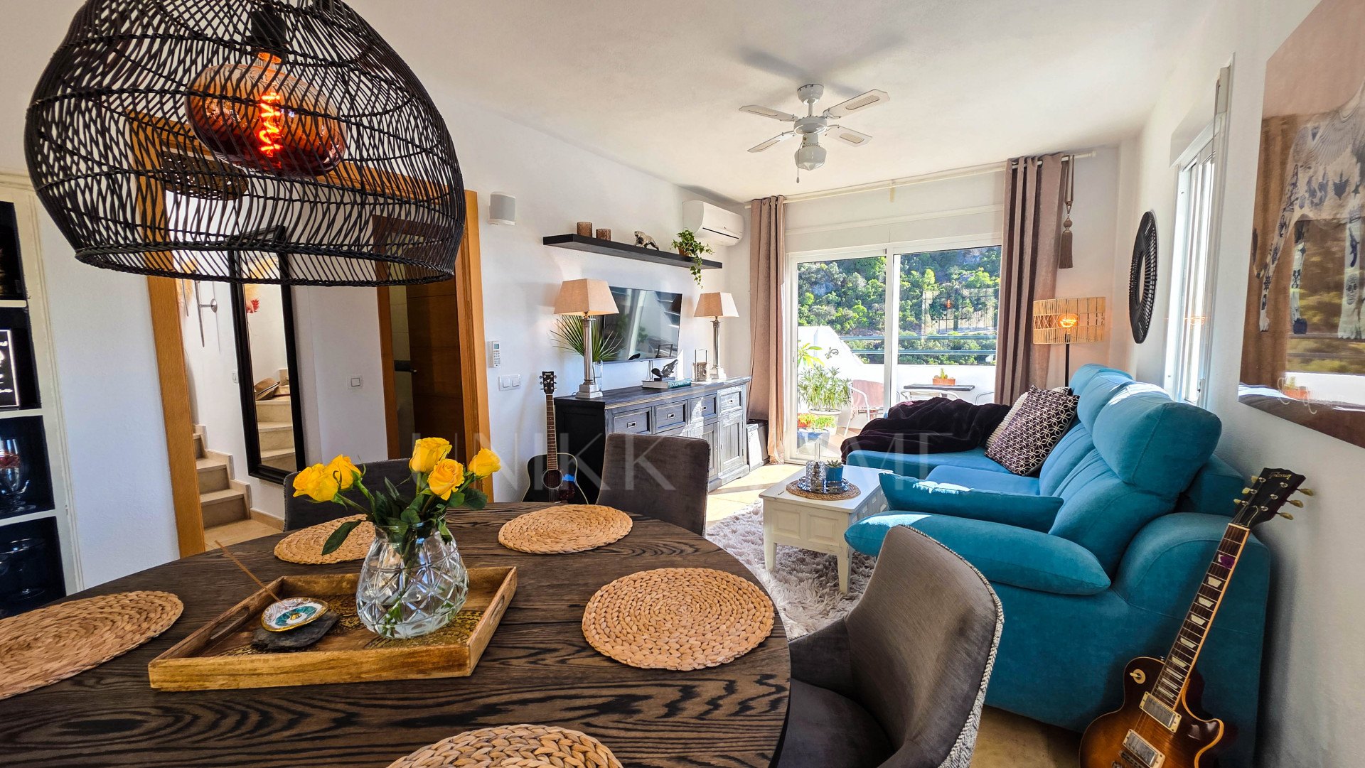 Charming Semi-Detached Townhouse with Panoramic Mountain and Sea Views in Casares