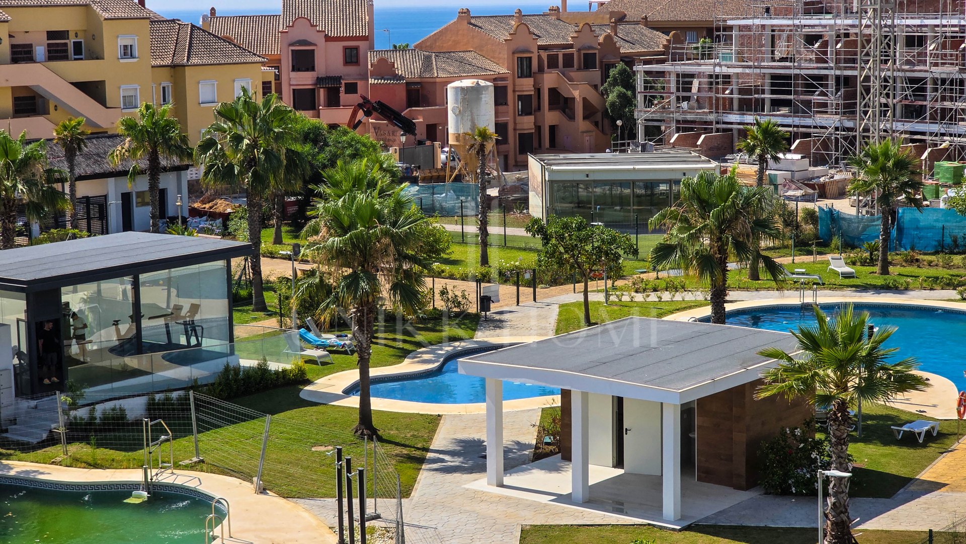Apartamento de Obra Nueva a Solo 200 Metros de la Playa en Aldea Beach, Manilva