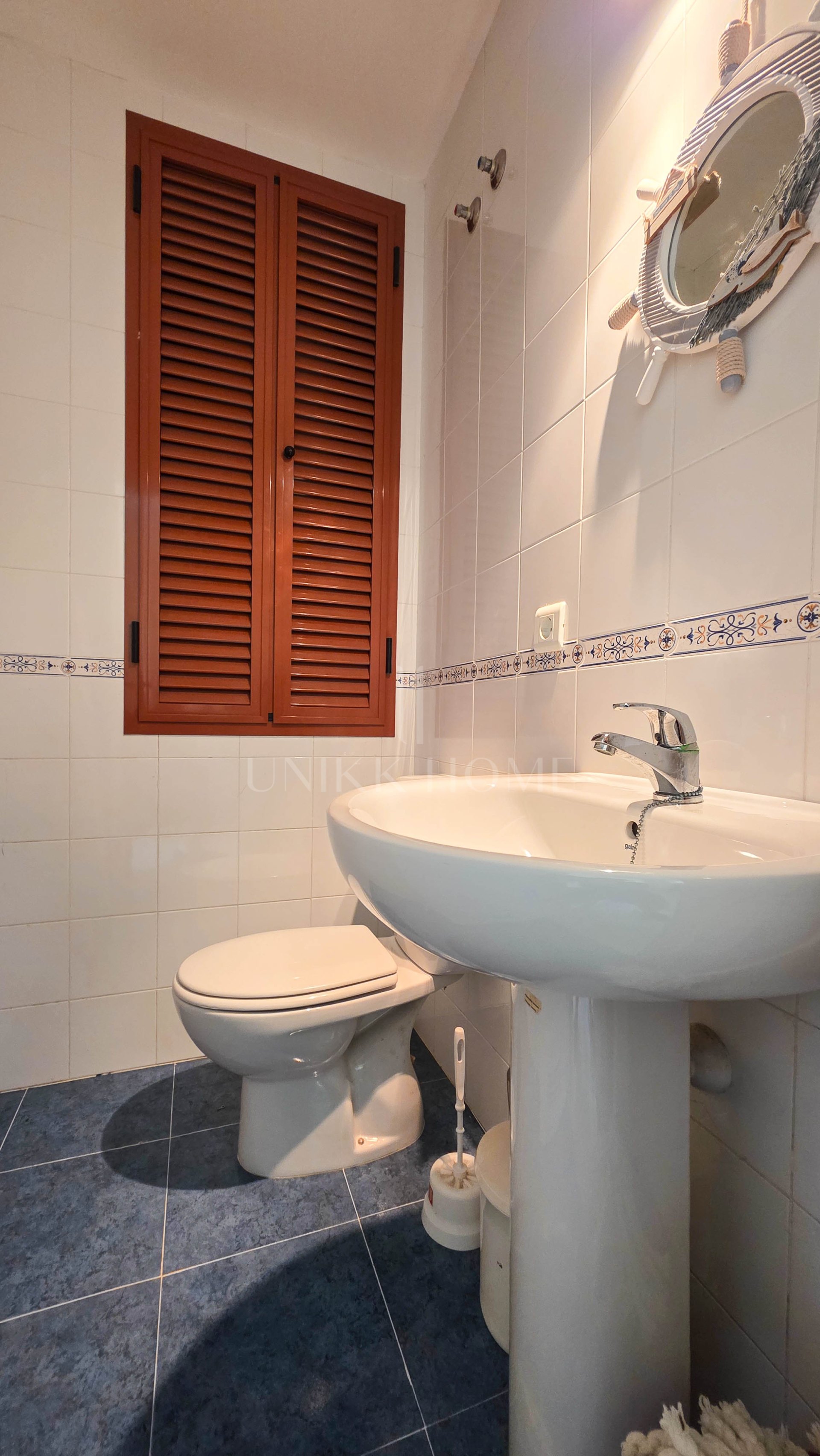 Apartamento en Planta Intermedia con Vistas Panorámicas en Altos de Princesa Kristina
