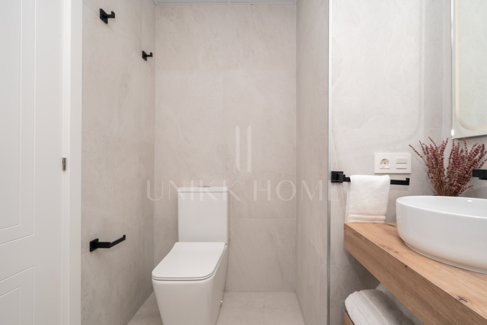 Precioso Apartamento reformado en Estepona