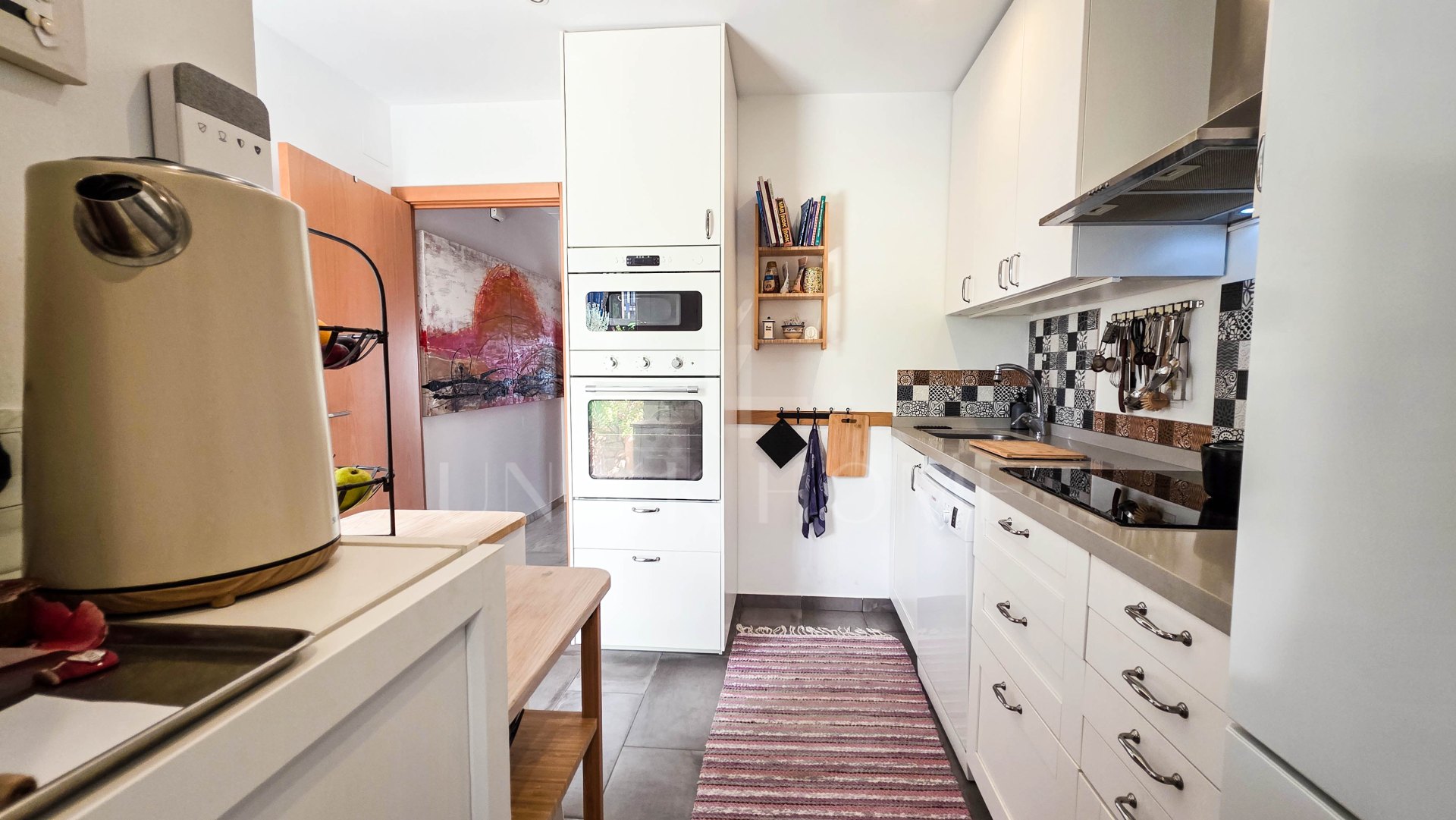 Refurbished Frontline Beach Townhouse with Panoramic Views in Aldea Beach