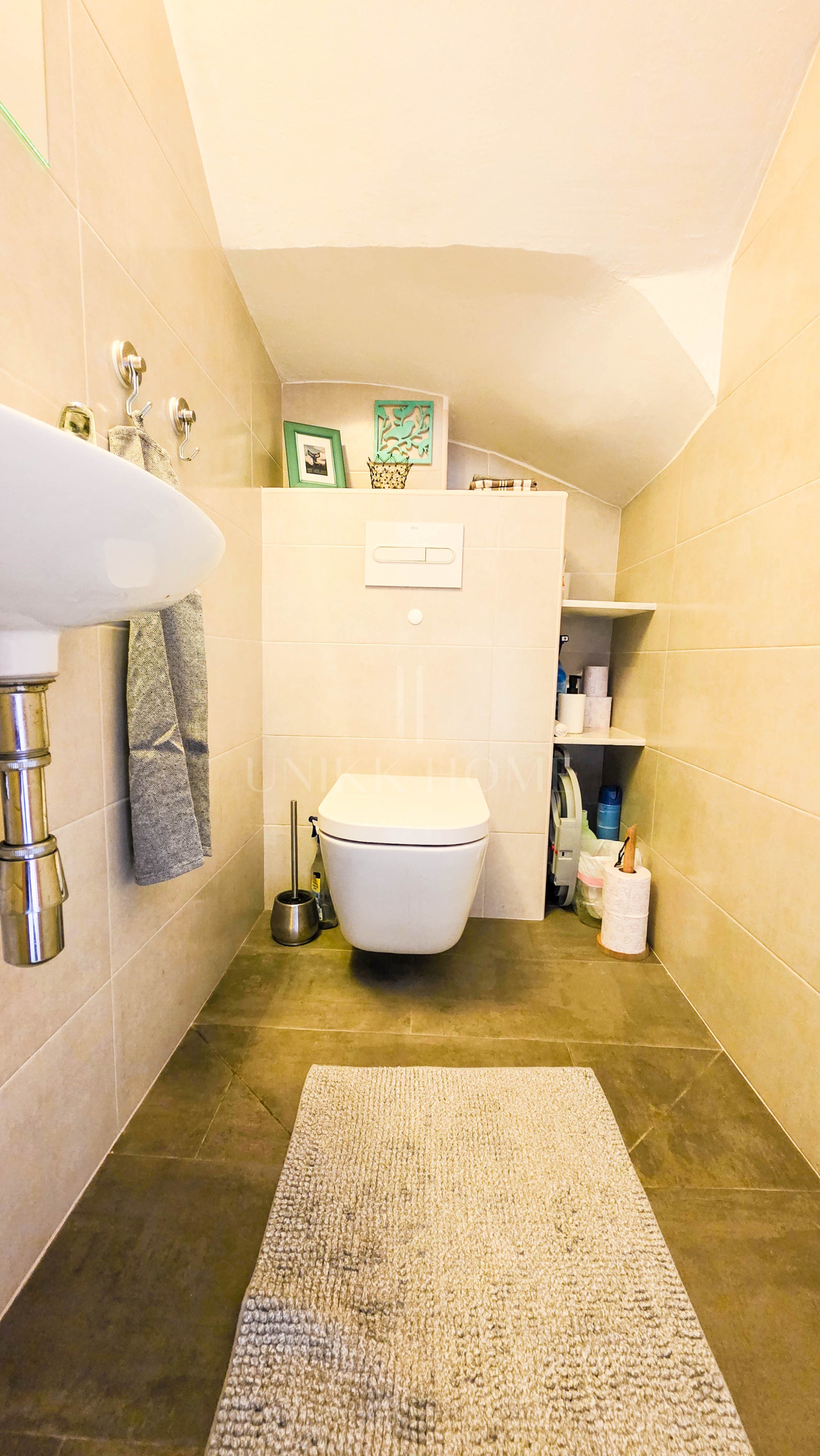 Refurbished Frontline Beach Townhouse with Panoramic Views in Aldea Beach