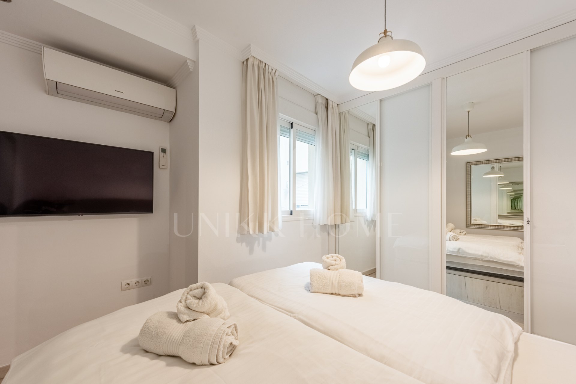 Encantador apartamento de 2 dormitorios en el corazón de La Cala de Mijas