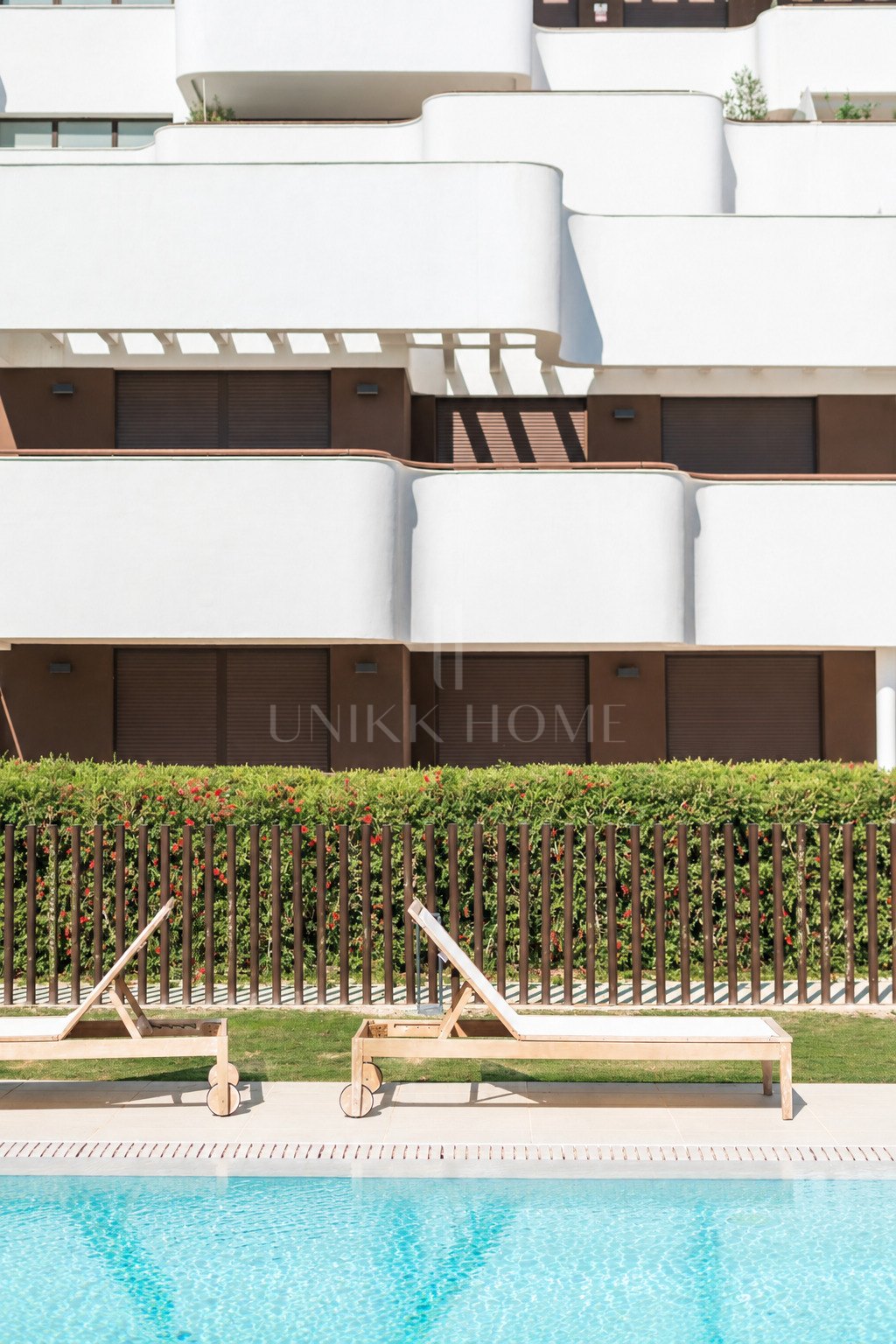 Beautiful Modern Apartment with Stunning Sea Views in Las Mesas, Estepona