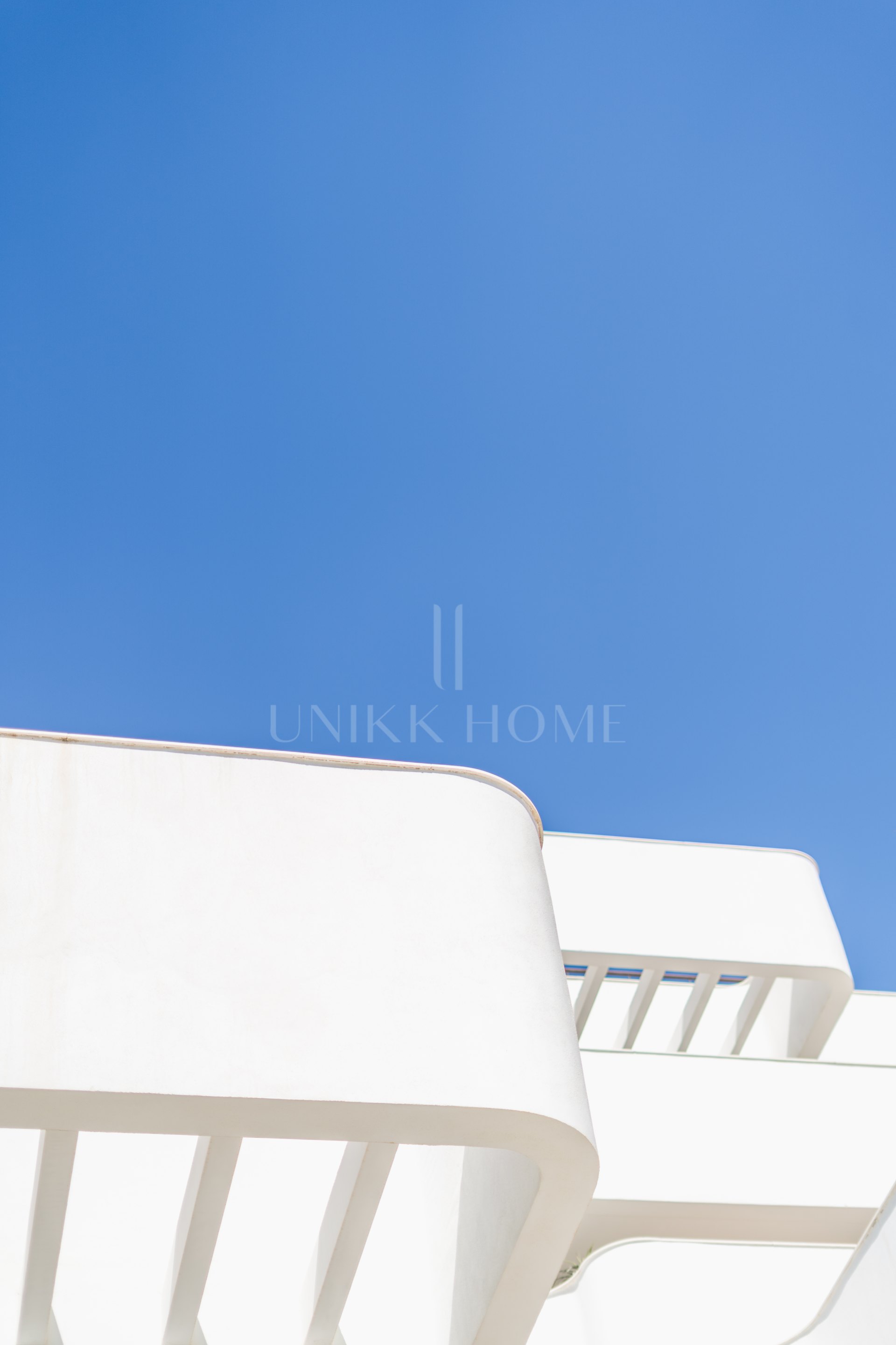 Beautiful Modern Apartment with Stunning Sea Views in Las Mesas, Estepona