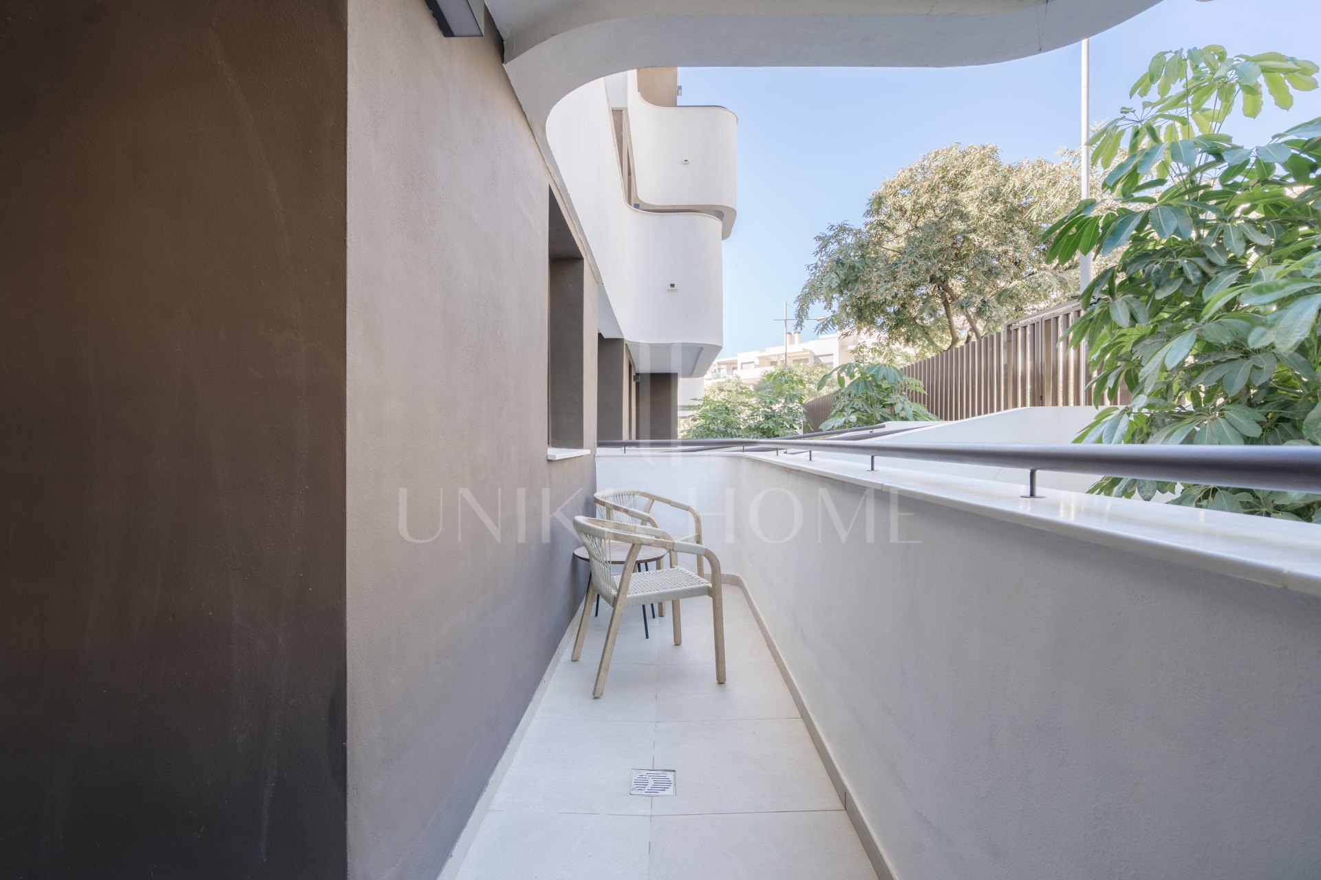 Beautiful Modern Apartment with Stunning Sea Views in Las Mesas, Estepona
