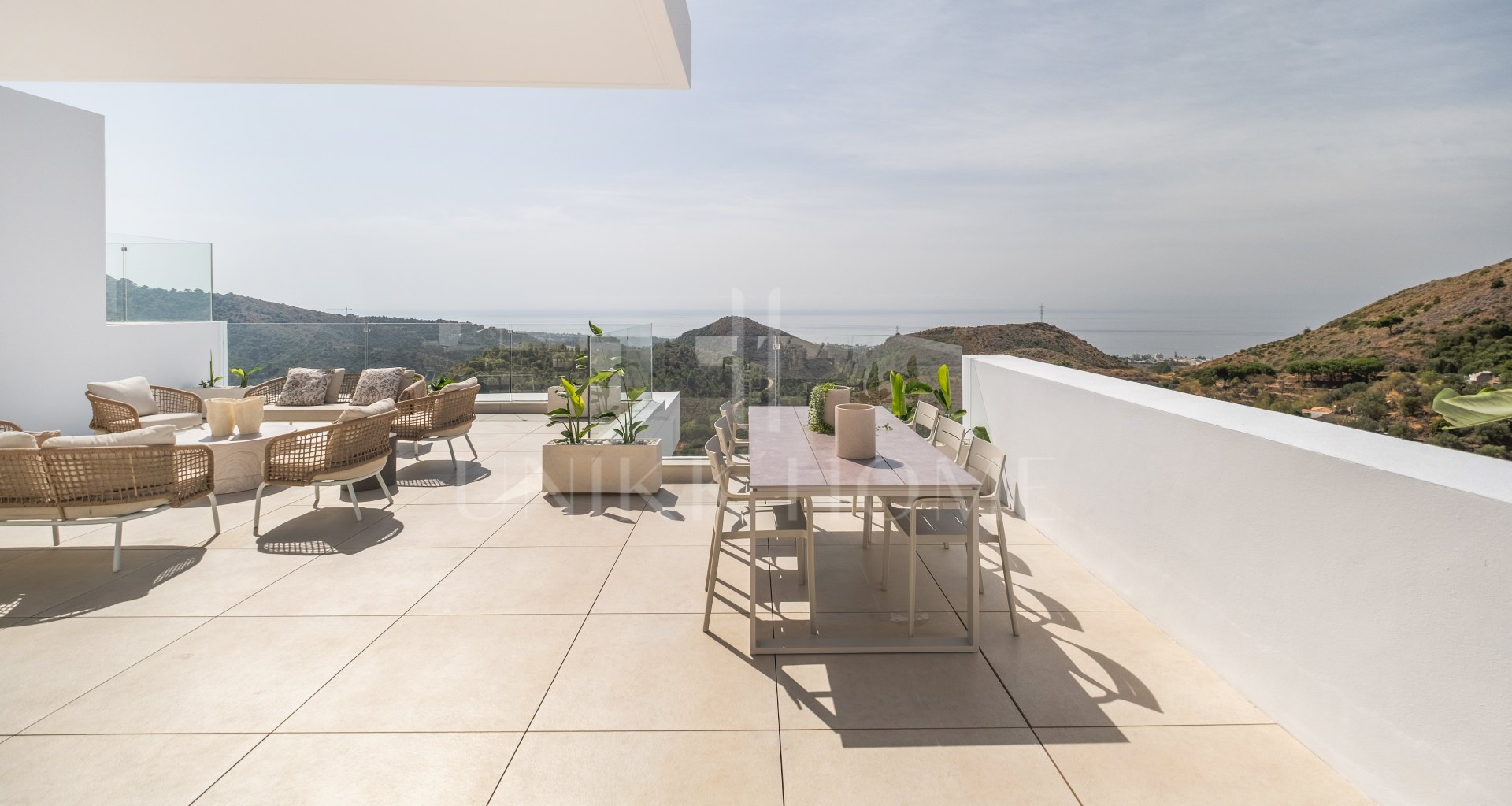 Spectacular Penthouse with a Roof Terrace and its Own Private Pool & Jacuzzi with The Best Sea and Mountain Views