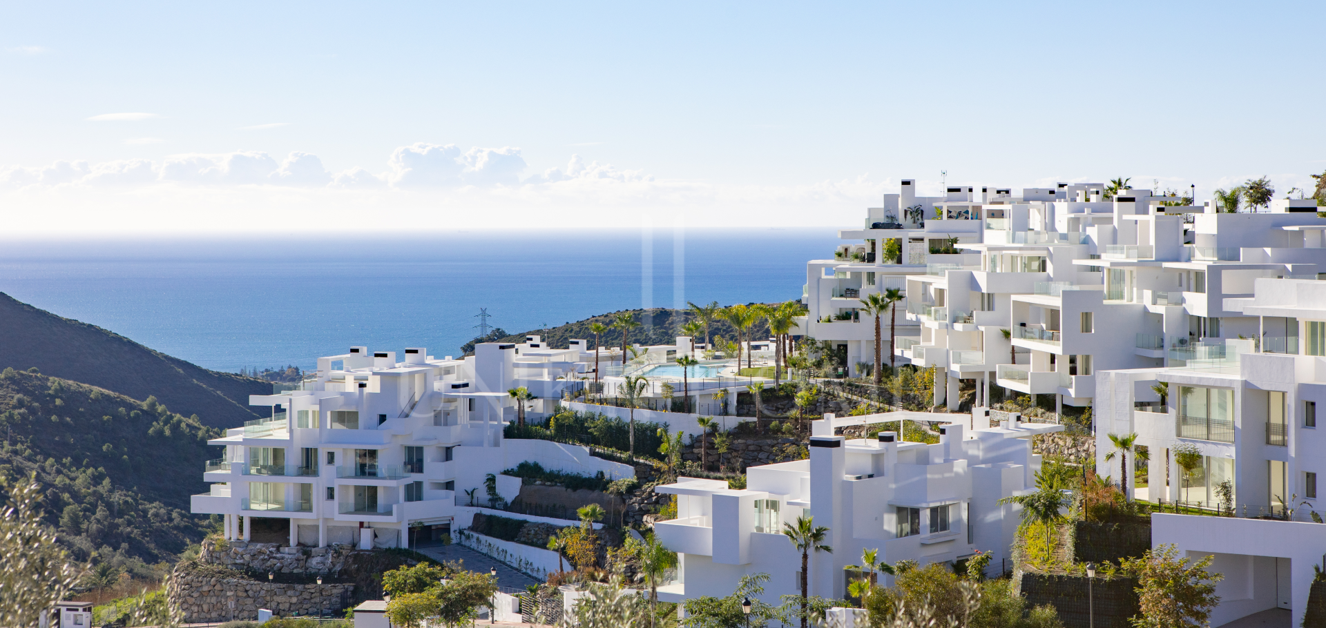 Spectacular Penthouse with a Roof Terrace and its Own Private Pool & Jacuzzi with The Best Sea and Mountain Views