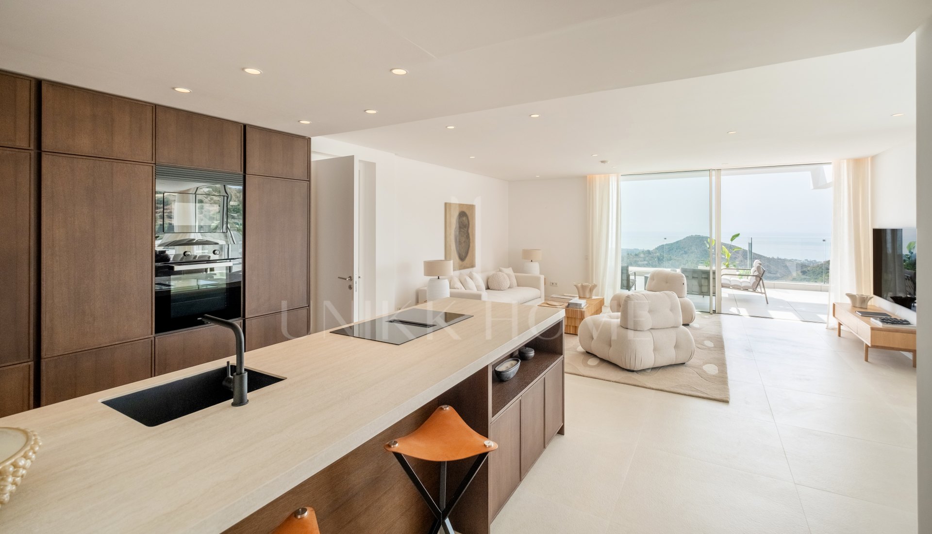 Spectacular Penthouse with a Roof Terrace and its Own Private Pool & Jacuzzi with The Best Sea and Mountain Views