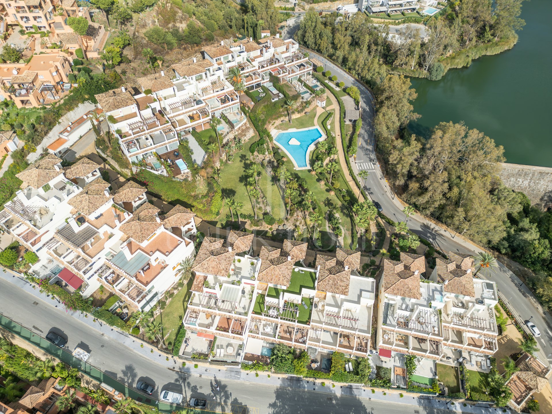 Apartamento completamente renovado, 3 dormitorios | Orientación sur | Vistas panorámicas al mar