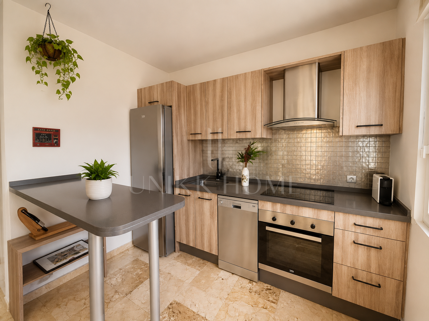 Cozy, sunny, Andalusian, close to the beach