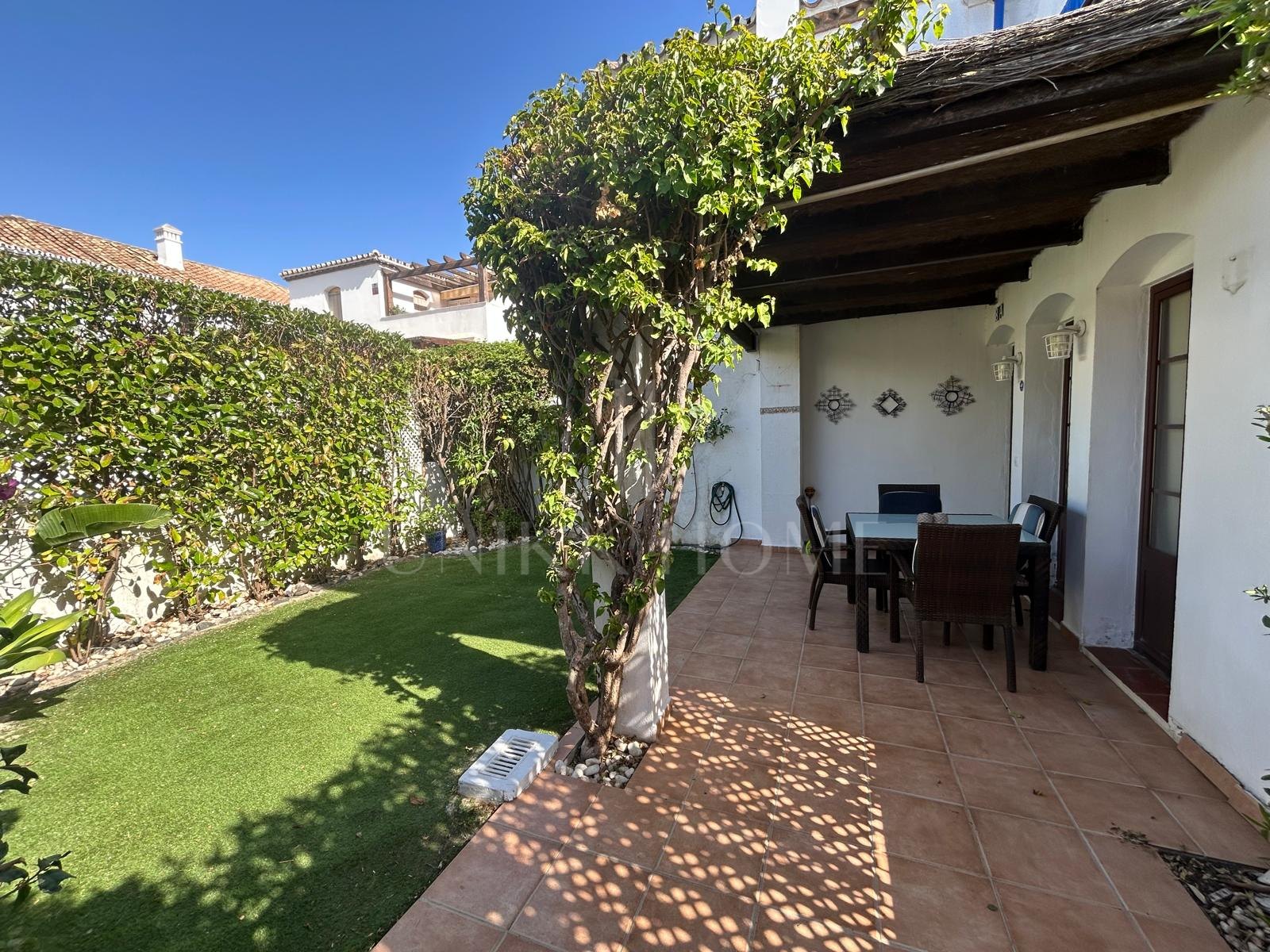 Cozy, sunny, Andalusian, close to the beach